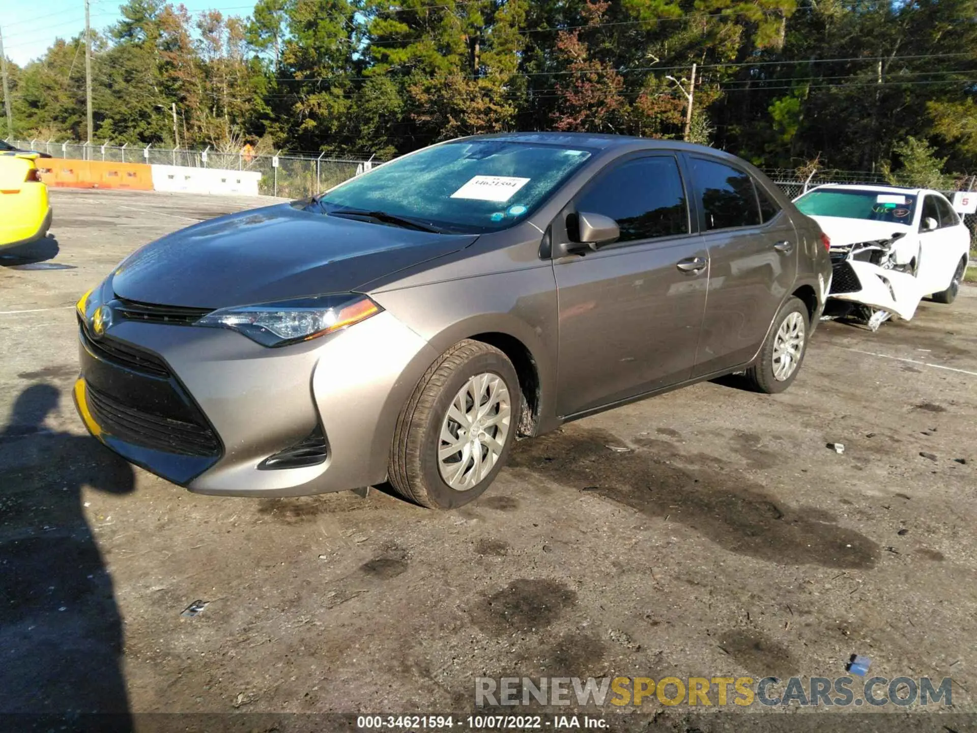 2 fotografías del automóvil dañado 2T1BURHE7KC209309 TOYOTA COROLLA 2019