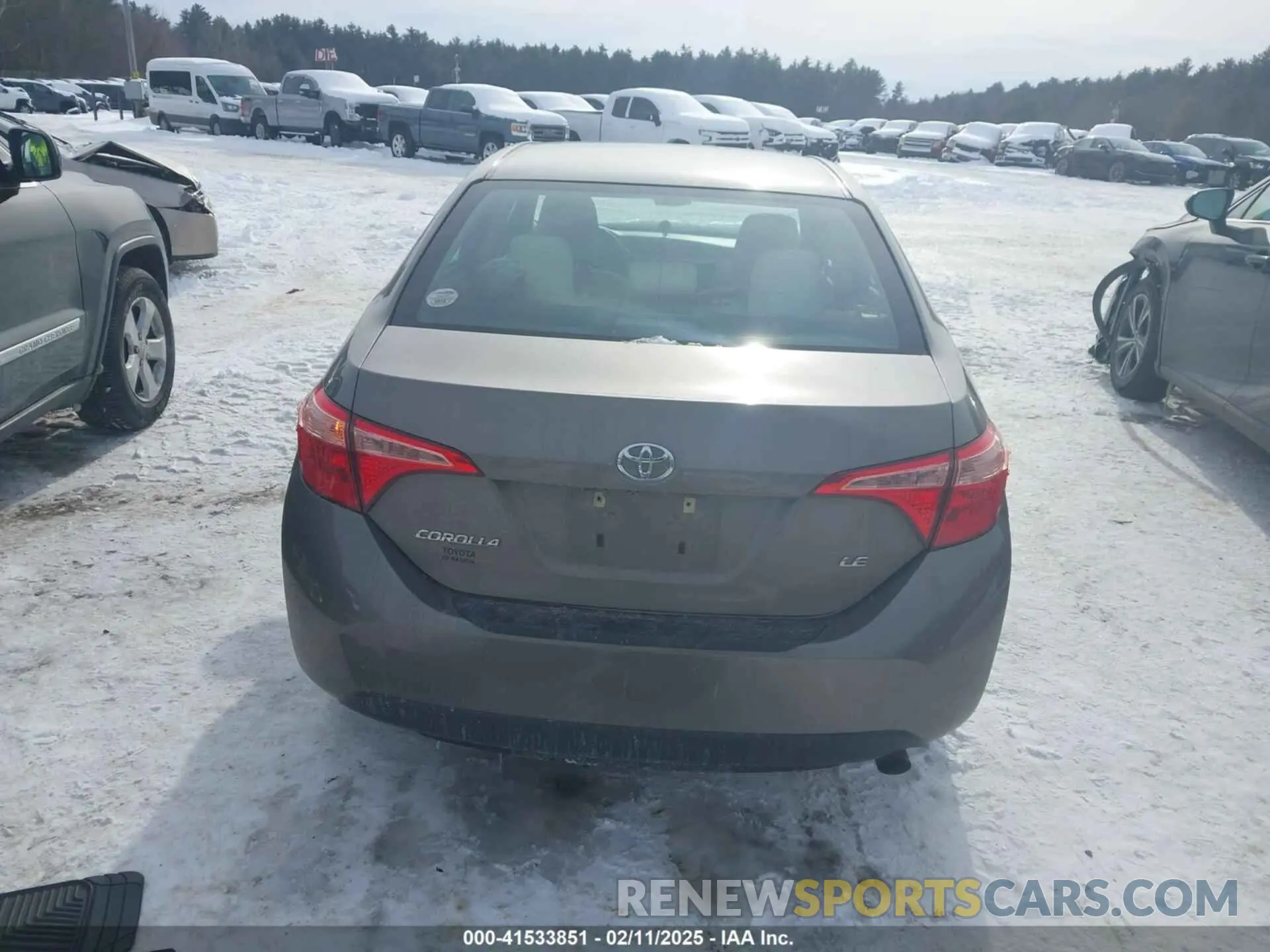 16 fotografías del automóvil dañado 2T1BURHE7KC209603 TOYOTA COROLLA 2019