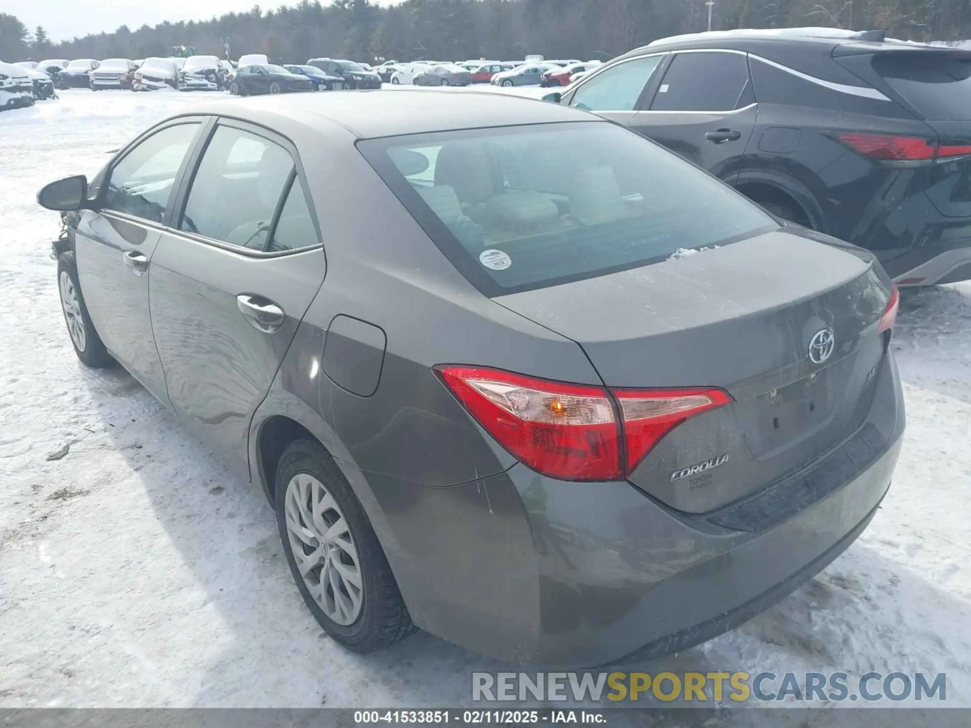 3 fotografías del automóvil dañado 2T1BURHE7KC209603 TOYOTA COROLLA 2019