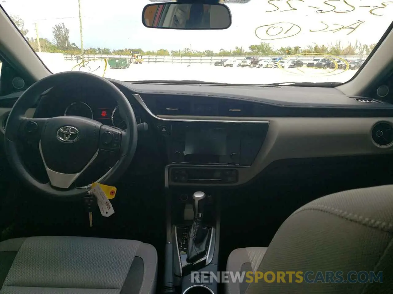 9 fotografías del automóvil dañado 2T1BURHE7KC217135 TOYOTA COROLLA 2019
