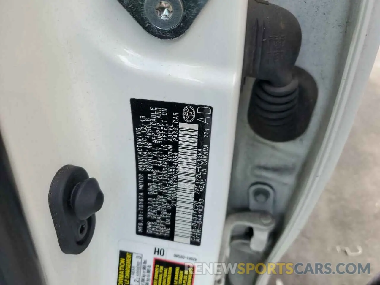 12 fotografías del automóvil dañado 2T1BURHE7KC224084 TOYOTA COROLLA 2019