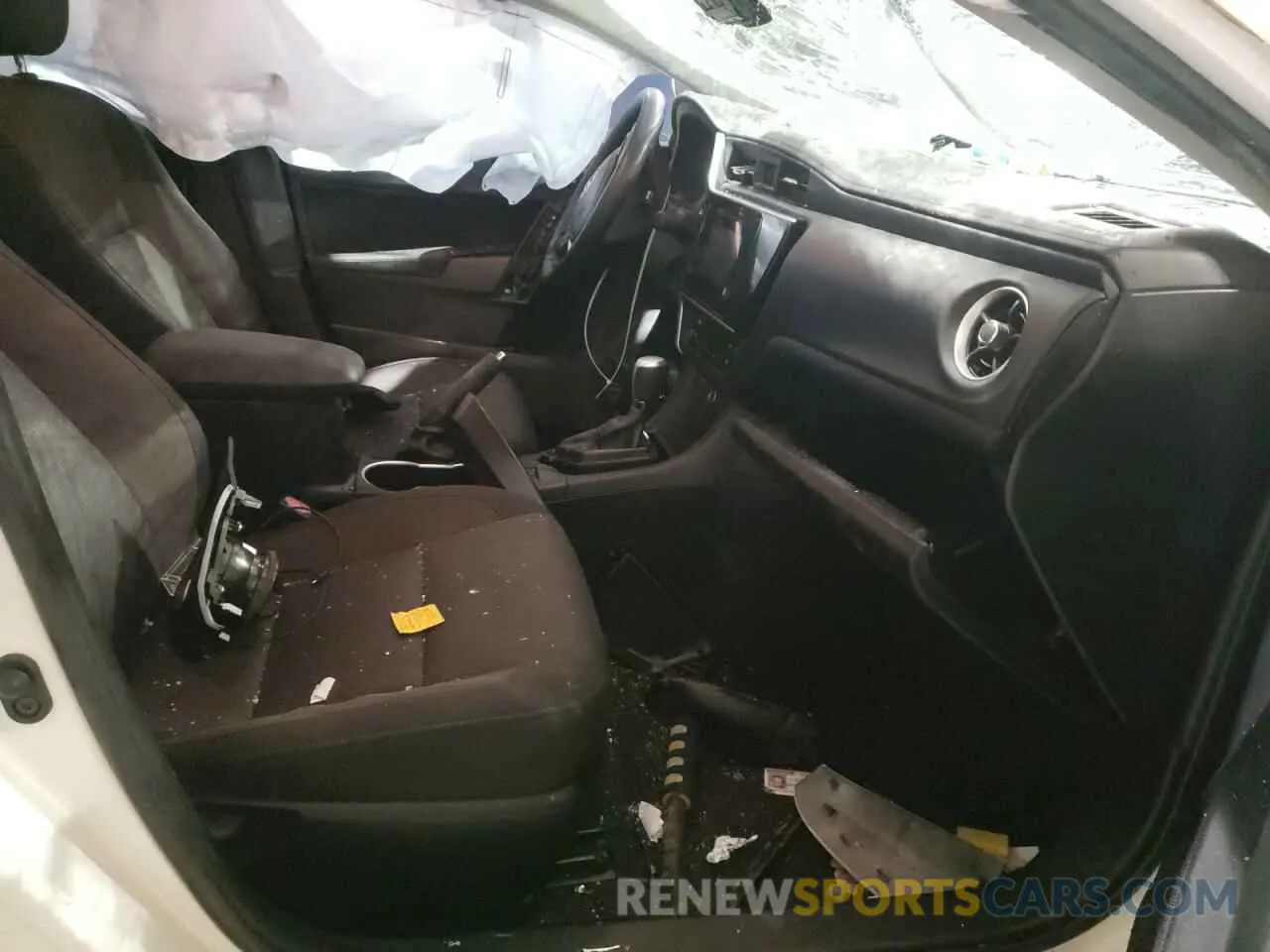 7 fotografías del automóvil dañado 2T1BURHE7KC228278 TOYOTA COROLLA 2019