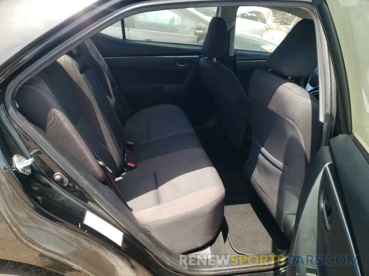 6 fotografías del automóvil dañado 2T1BURHE7KC235621 TOYOTA COROLLA 2019