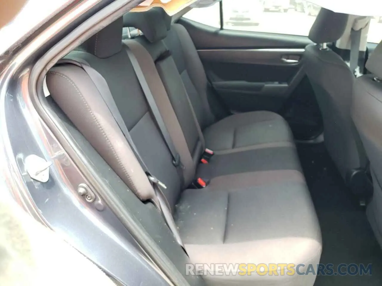 6 fotografías del automóvil dañado 2T1BURHE7KC241693 TOYOTA COROLLA 2019