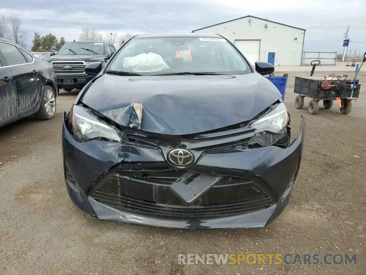 5 fotografías del automóvil dañado 2T1BURHE7KC243735 TOYOTA COROLLA 2019