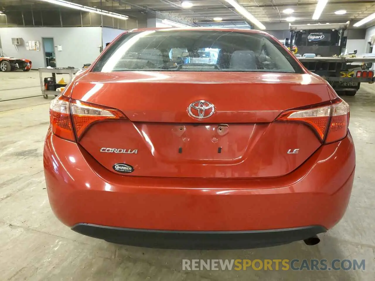 6 fotografías del automóvil dañado 2T1BURHE8KC130666 TOYOTA COROLLA 2019