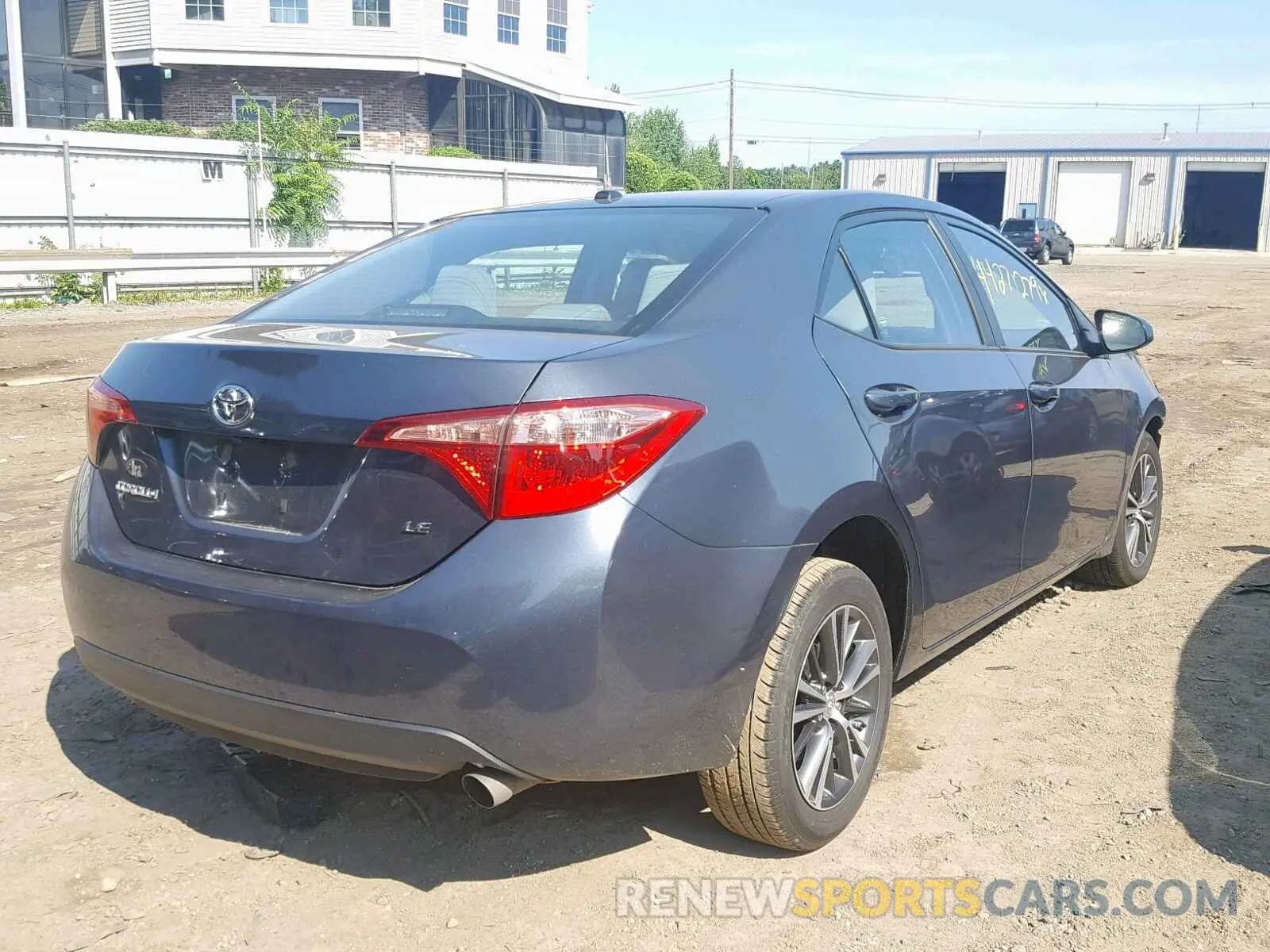 4 fotografías del automóvil dañado 2T1BURHE8KC134944 TOYOTA COROLLA 2019