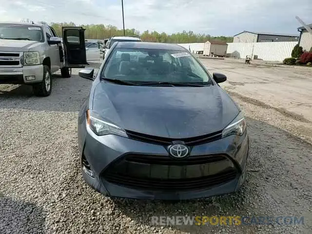 13 fotografías del automóvil dañado 2T1BURHE8KC145636 TOYOTA COROLLA 2019