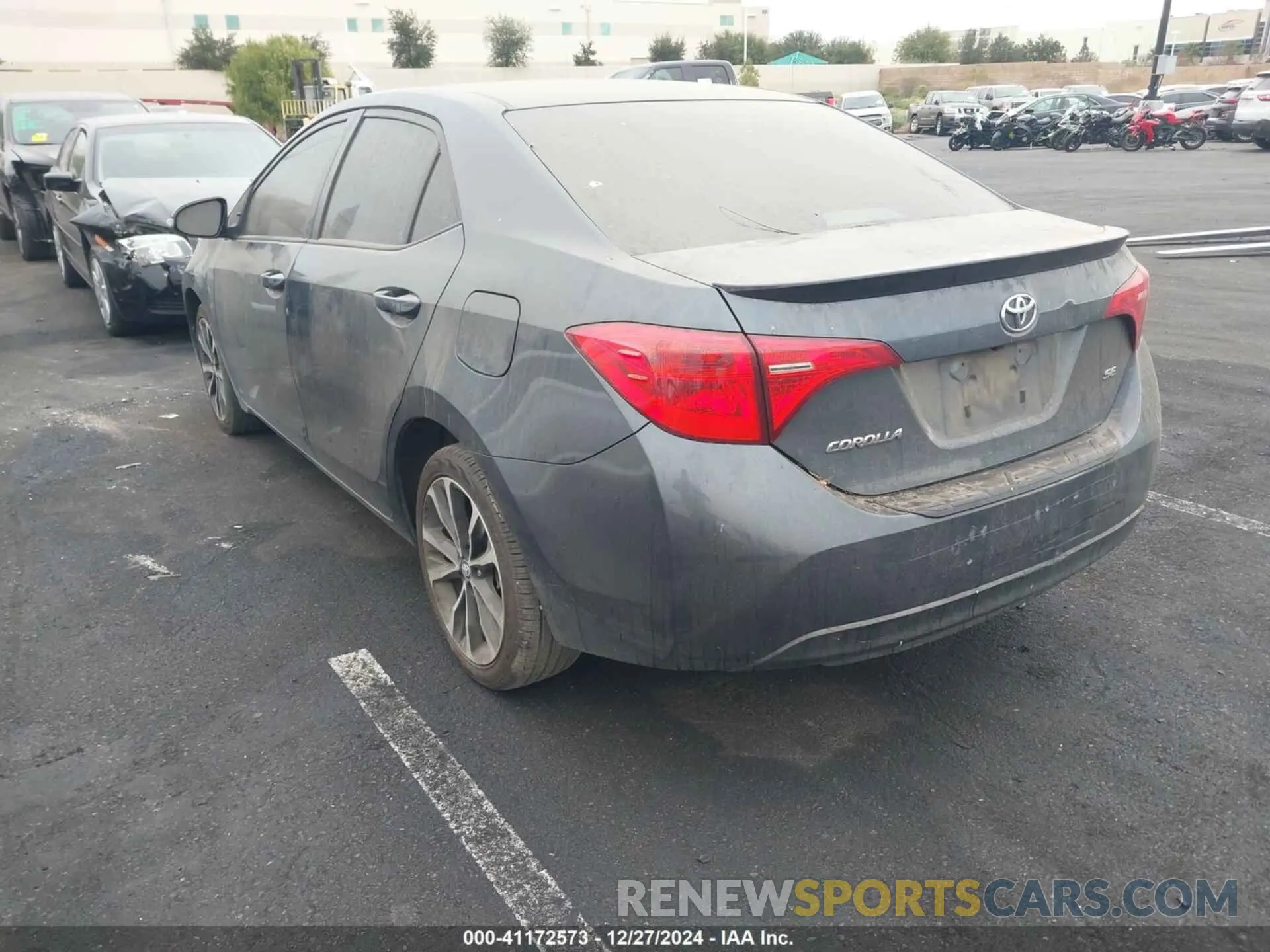 3 fotografías del automóvil dañado 2T1BURHE8KC156068 TOYOTA COROLLA 2019