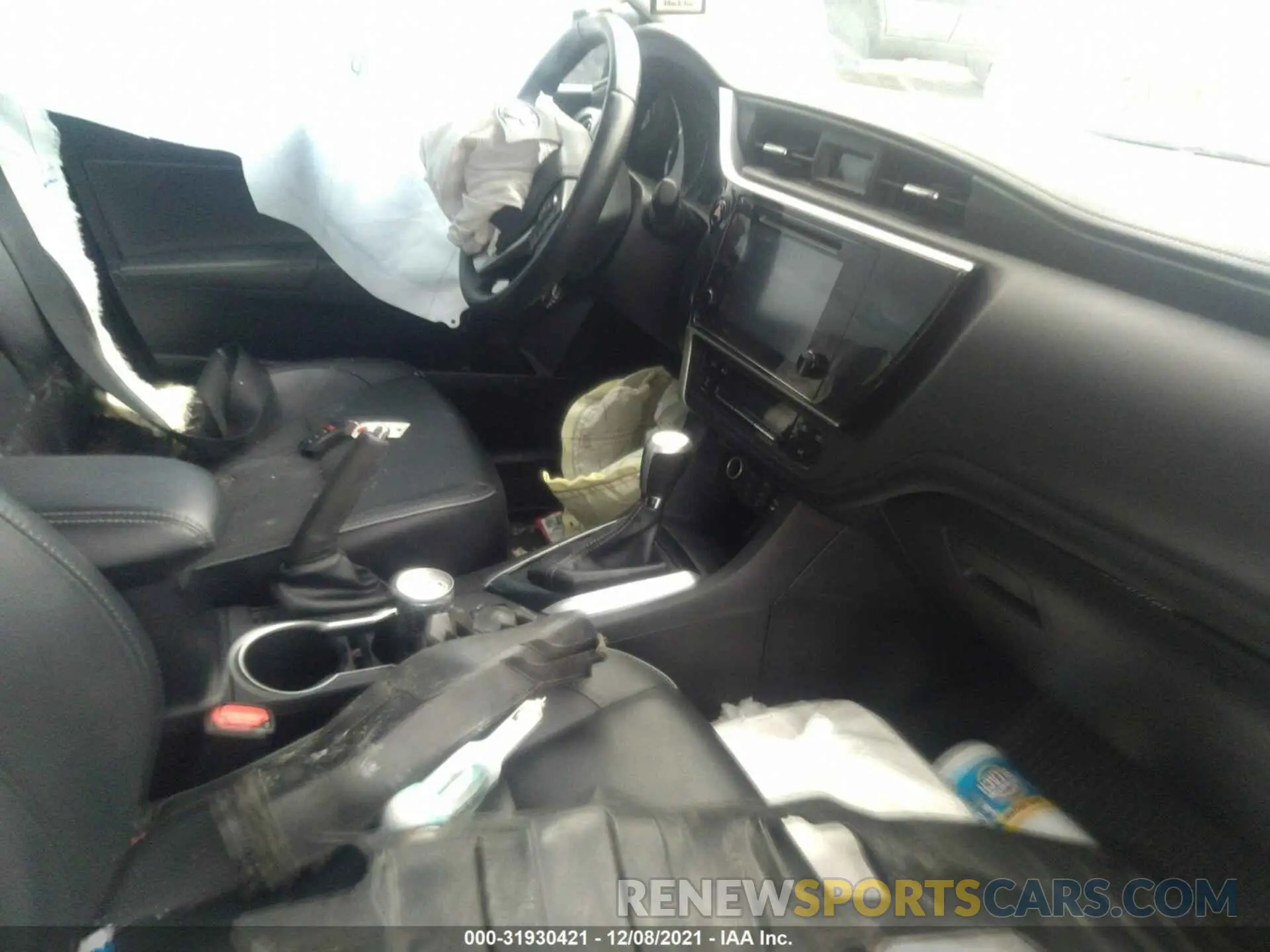5 fotografías del automóvil dañado 2T1BURHE8KC160427 TOYOTA COROLLA 2019