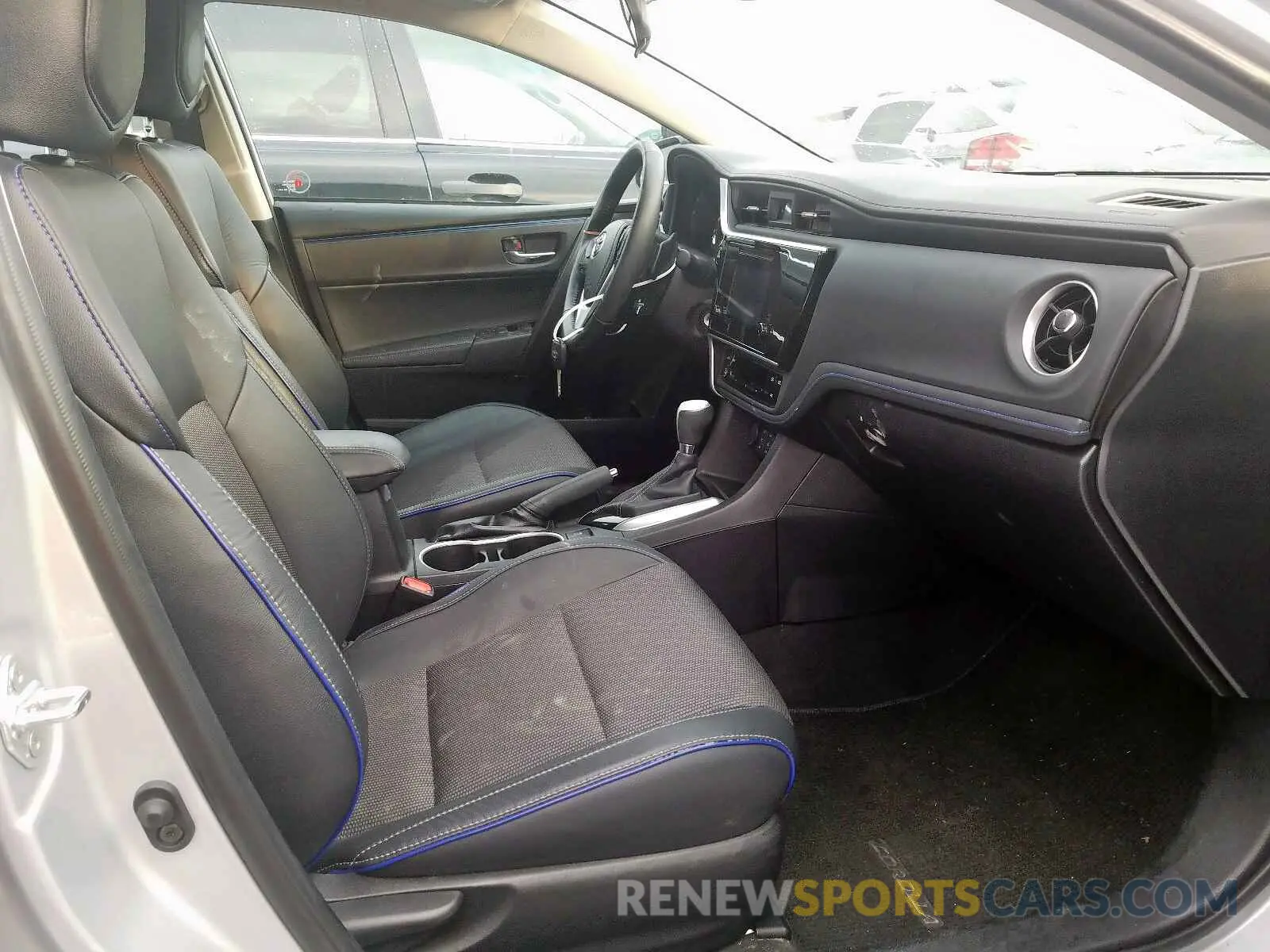 5 fotografías del automóvil dañado 2T1BURHE8KC160685 TOYOTA COROLLA 2019