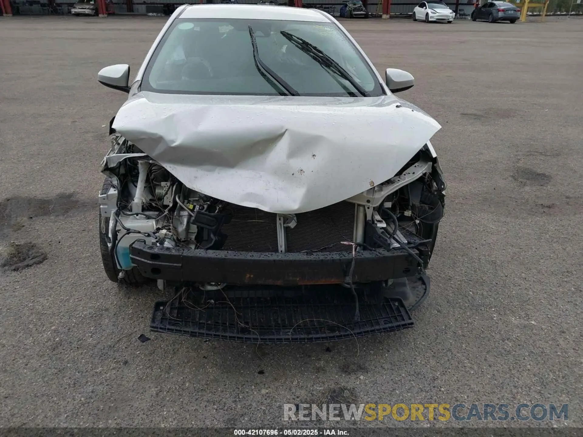 20 fotografías del automóvil dañado 2T1BURHE8KC170584 TOYOTA COROLLA 2019
