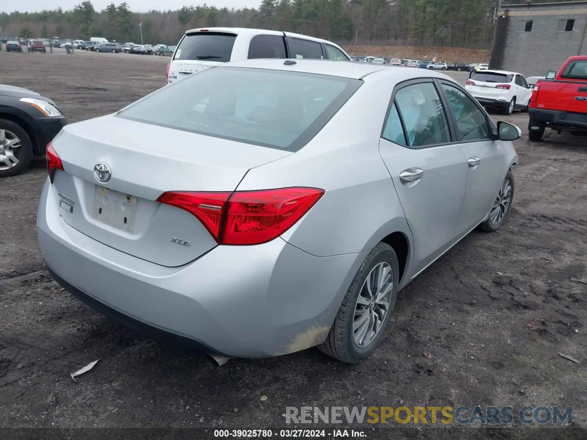 4 fotografías del automóvil dañado 2T1BURHE8KC171833 TOYOTA COROLLA 2019