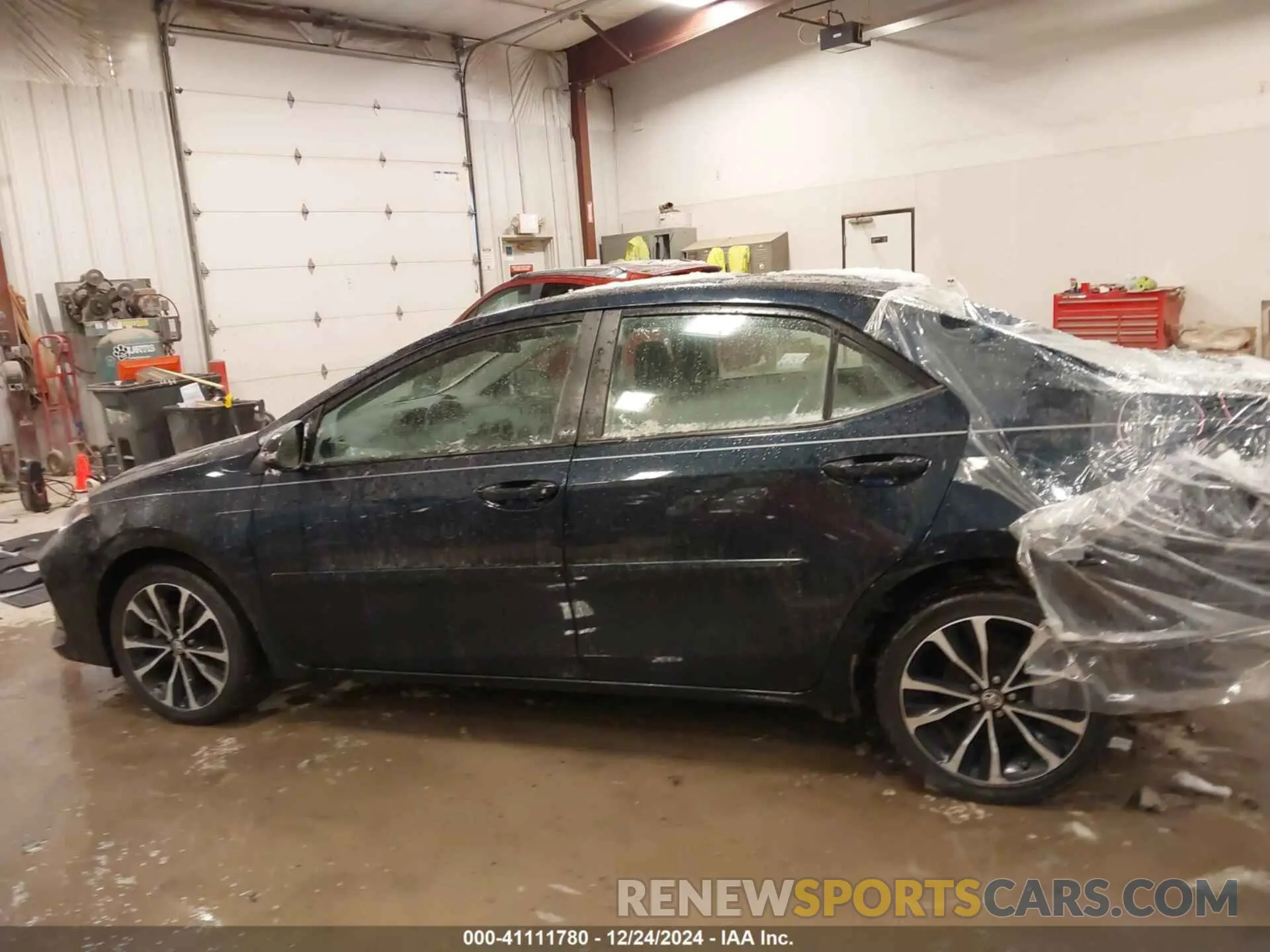 14 fotografías del automóvil dañado 2T1BURHE8KC184470 TOYOTA COROLLA 2019
