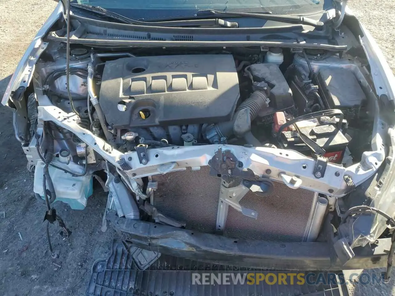 11 fotografías del automóvil dañado 2T1BURHE8KC189099 TOYOTA COROLLA 2019