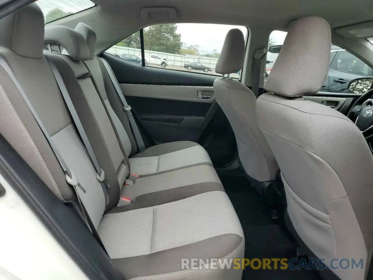 10 fotografías del automóvil dañado 2T1BURHE8KC202238 TOYOTA COROLLA 2019