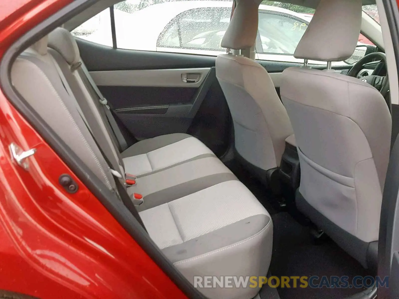 6 fotografías del automóvil dañado 2T1BURHE8KC206810 TOYOTA COROLLA 2019