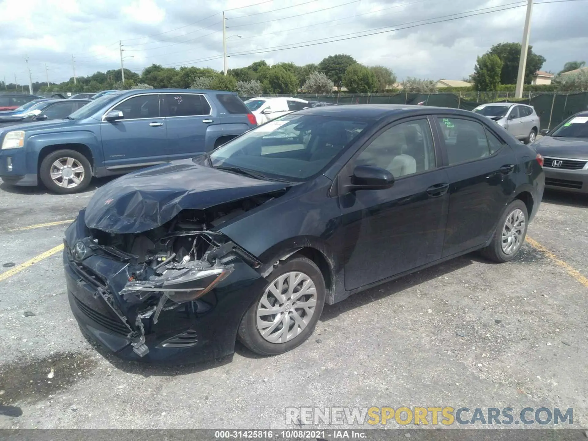 2 fotografías del automóvil dañado 2T1BURHE8KC208475 TOYOTA COROLLA 2019