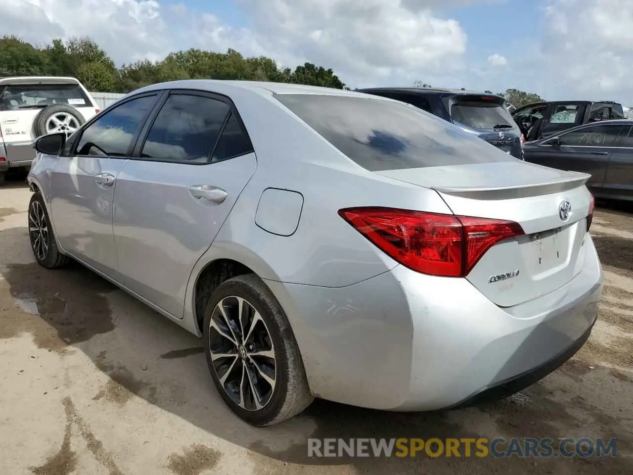 3 fotografías del automóvil dañado 2T1BURHE8KC209934 TOYOTA COROLLA 2019