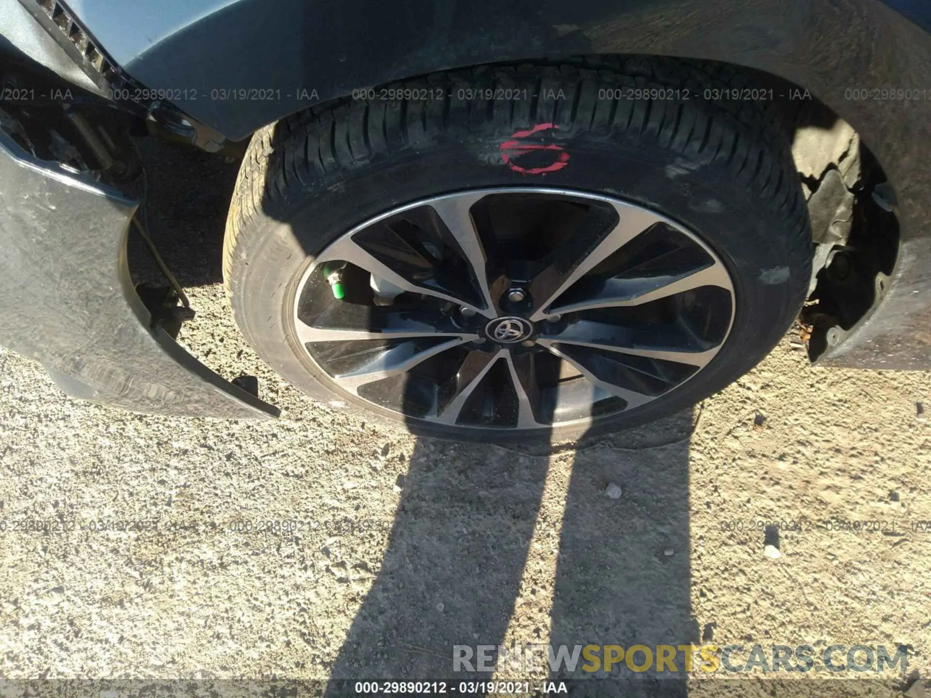 12 fotografías del automóvil dañado 2T1BURHE8KC217354 TOYOTA COROLLA 2019