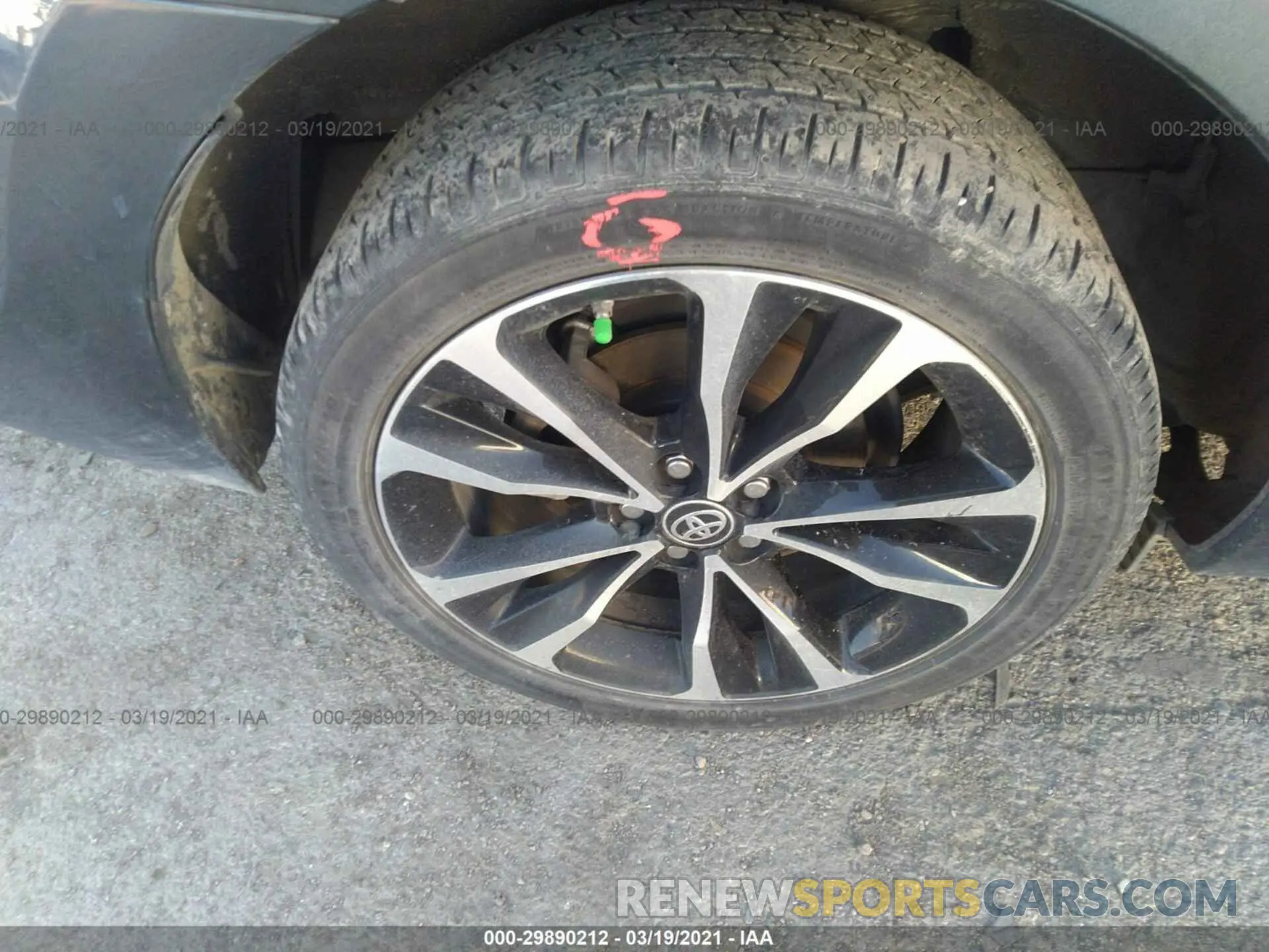 15 fotografías del automóvil dañado 2T1BURHE8KC217354 TOYOTA COROLLA 2019