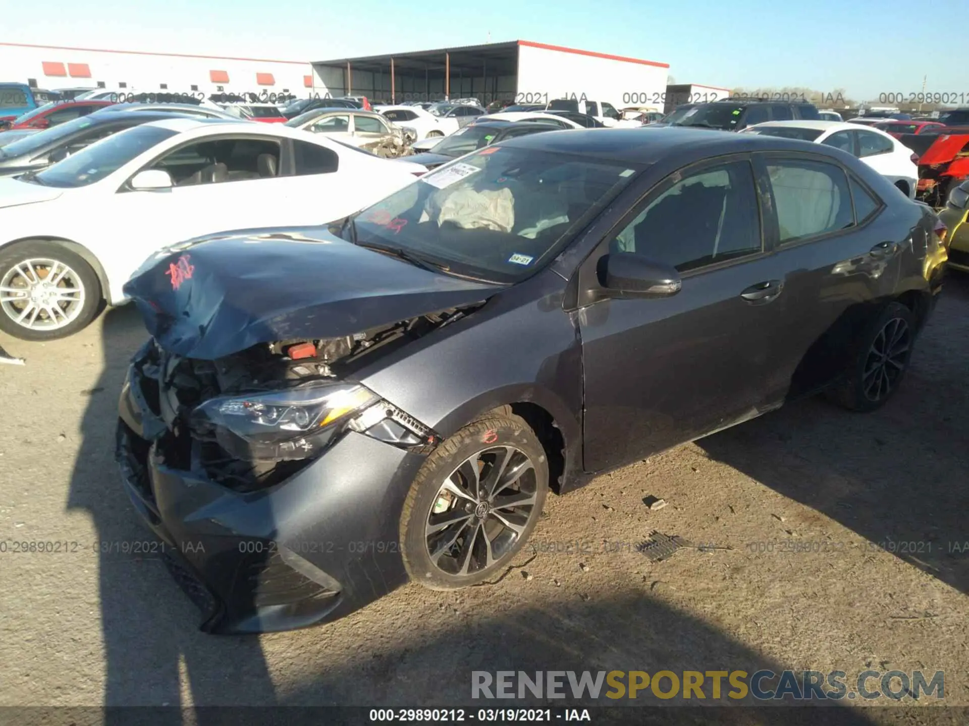 2 fotografías del automóvil dañado 2T1BURHE8KC217354 TOYOTA COROLLA 2019