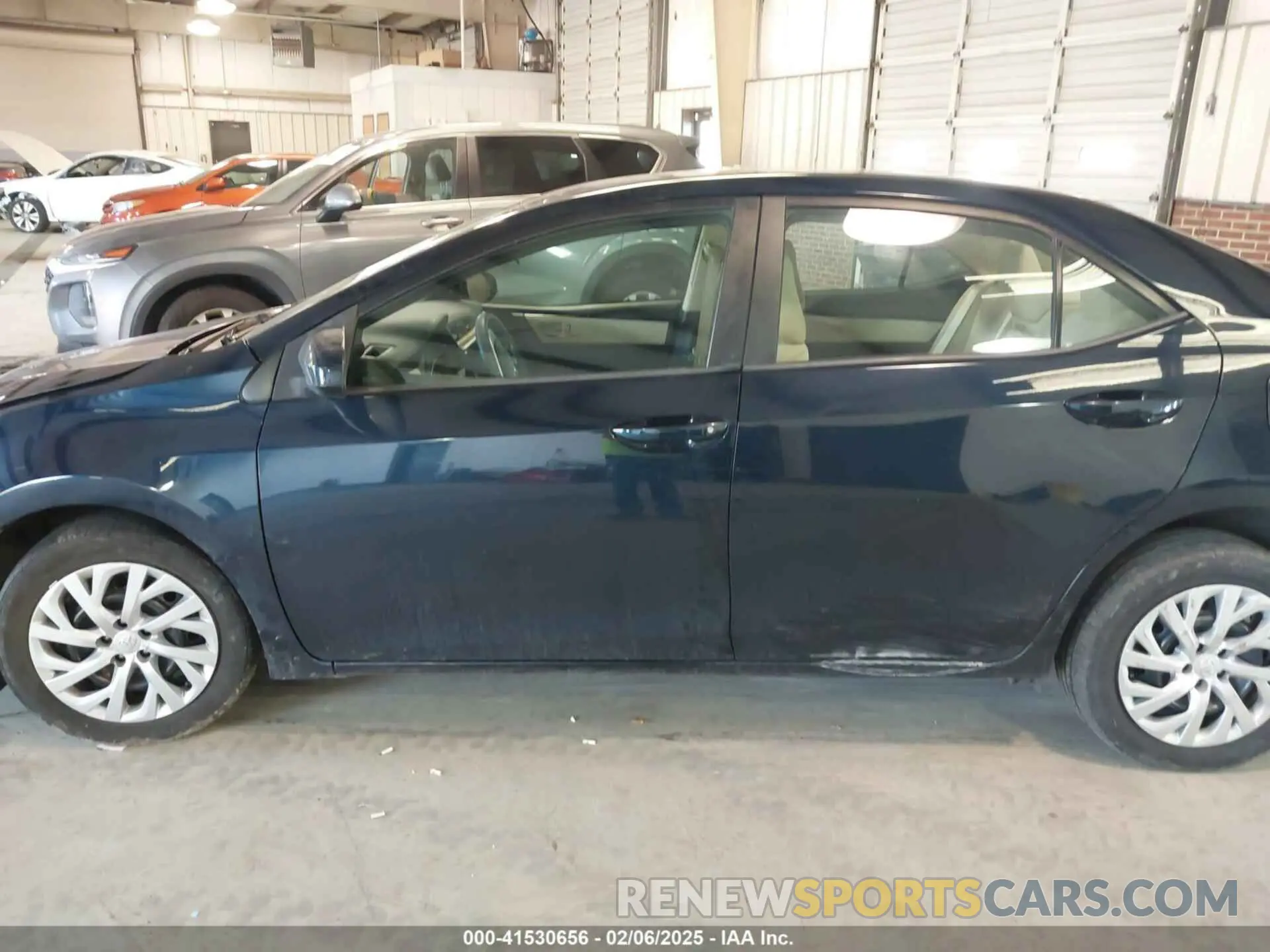 14 fotografías del automóvil dañado 2T1BURHE8KC219086 TOYOTA COROLLA 2019