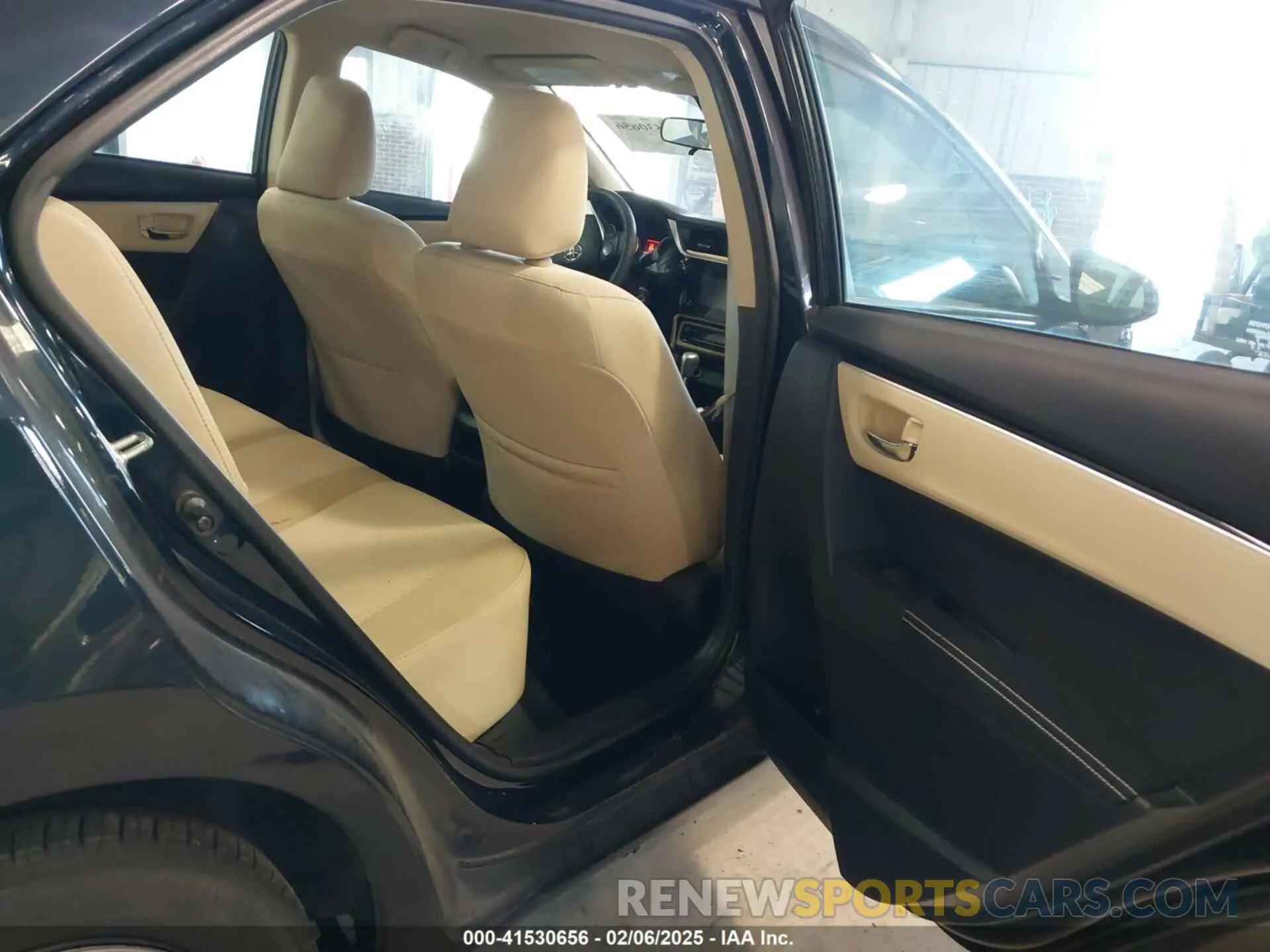 8 fotografías del automóvil dañado 2T1BURHE8KC219086 TOYOTA COROLLA 2019