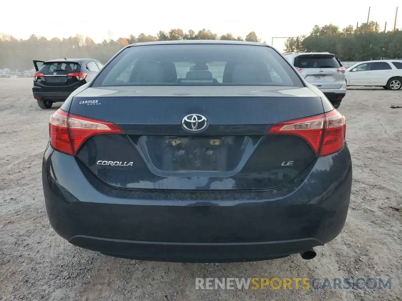 6 fotografías del automóvil dañado 2T1BURHE8KC223039 TOYOTA COROLLA 2019