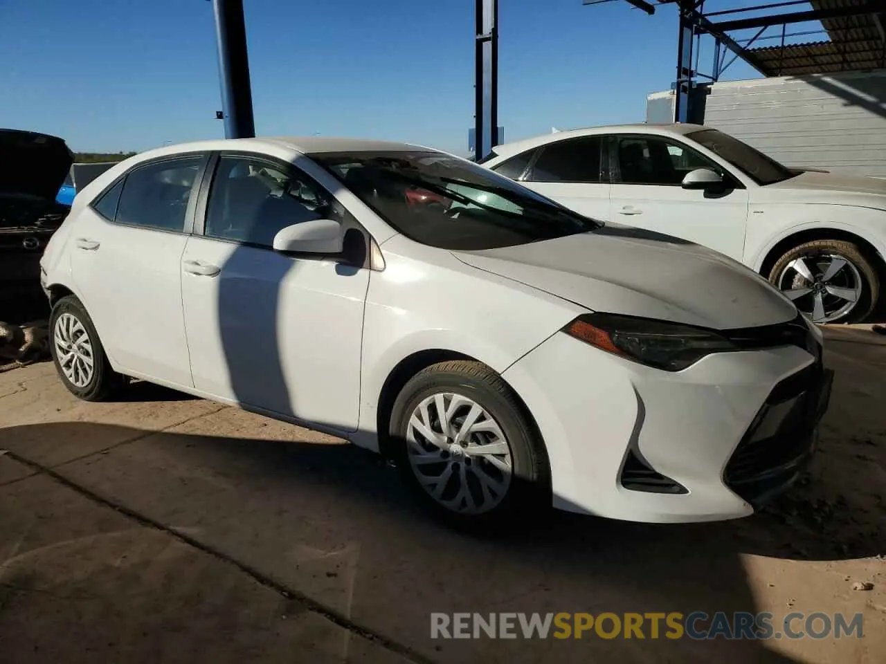 4 fotografías del automóvil dañado 2T1BURHE8KC223722 TOYOTA COROLLA 2019