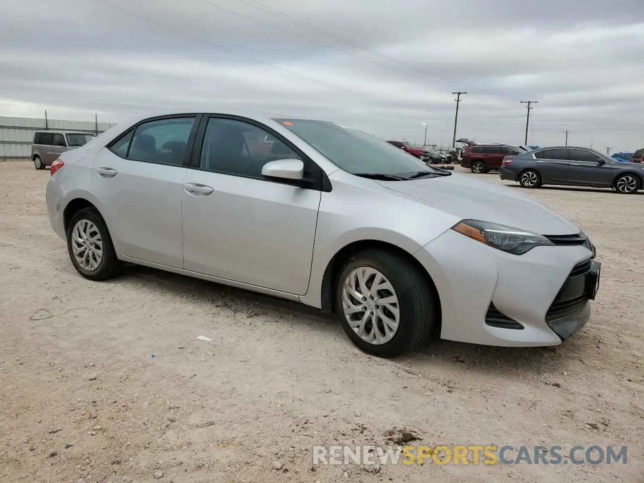 4 fotografías del automóvil dañado 2T1BURHE8KC230444 TOYOTA COROLLA 2019