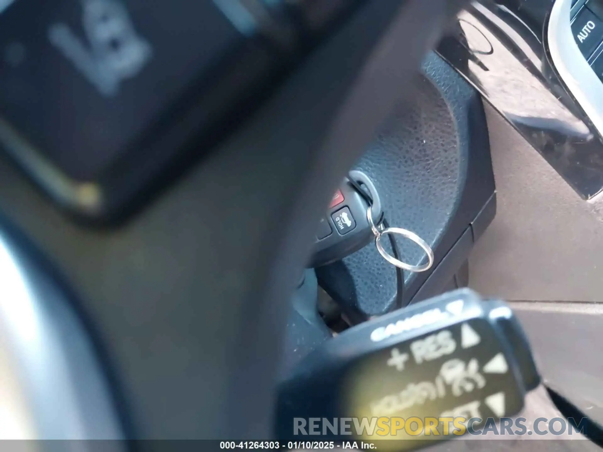 11 fotografías del automóvil dañado 2T1BURHE8KC235126 TOYOTA COROLLA 2019