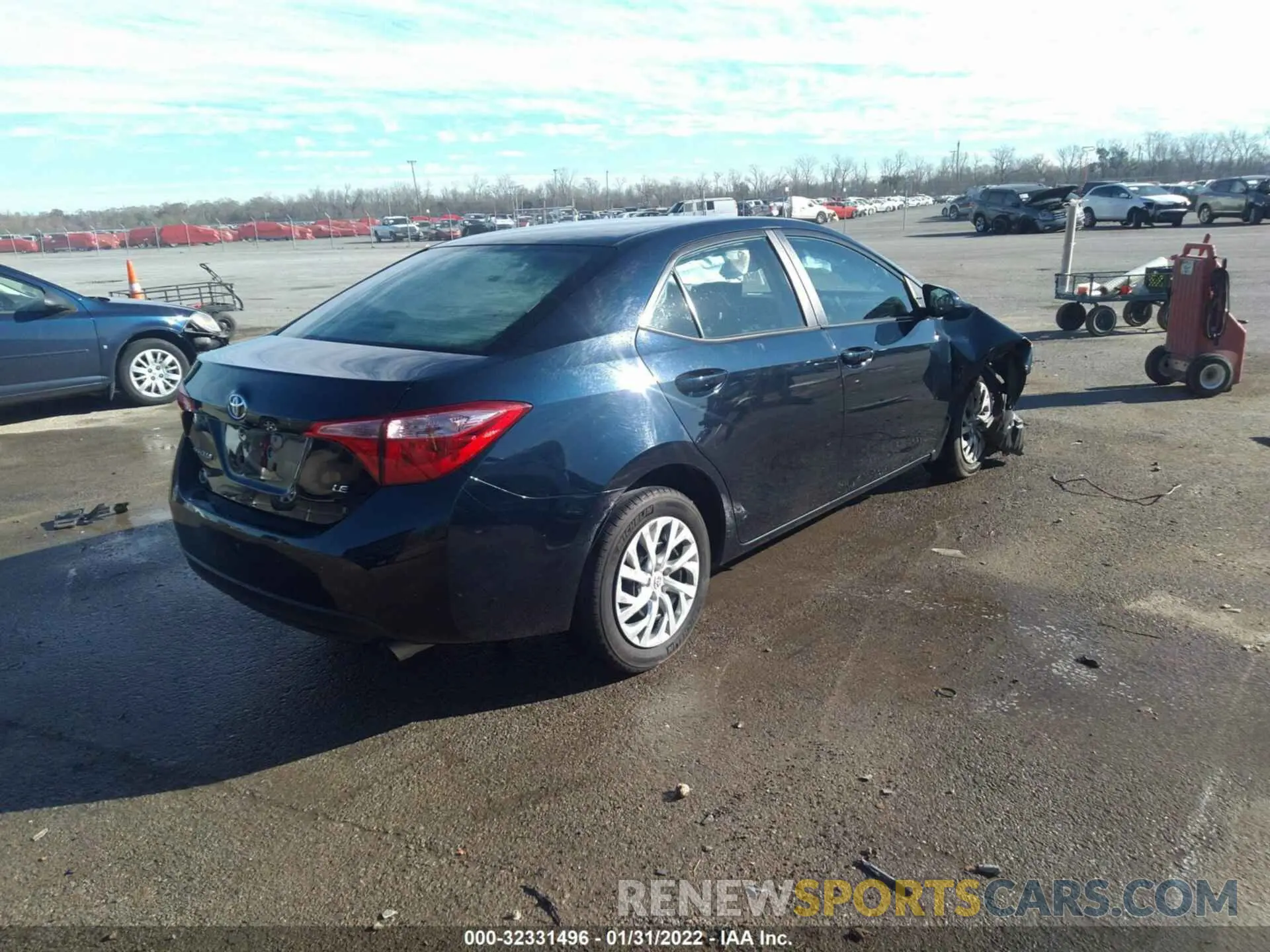 4 fotografías del automóvil dañado 2T1BURHE8KC236602 TOYOTA COROLLA 2019