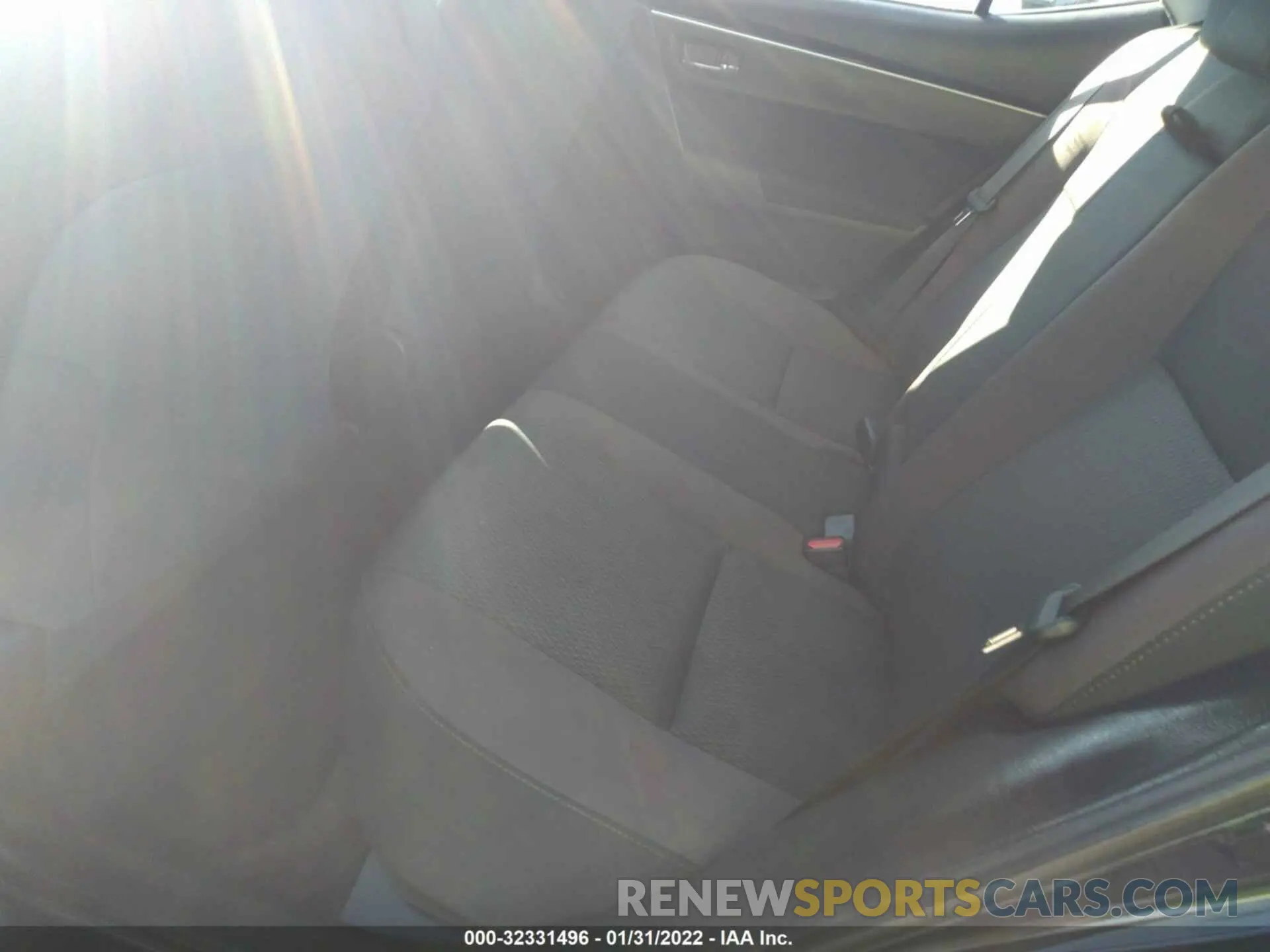 8 fotografías del automóvil dañado 2T1BURHE8KC236602 TOYOTA COROLLA 2019