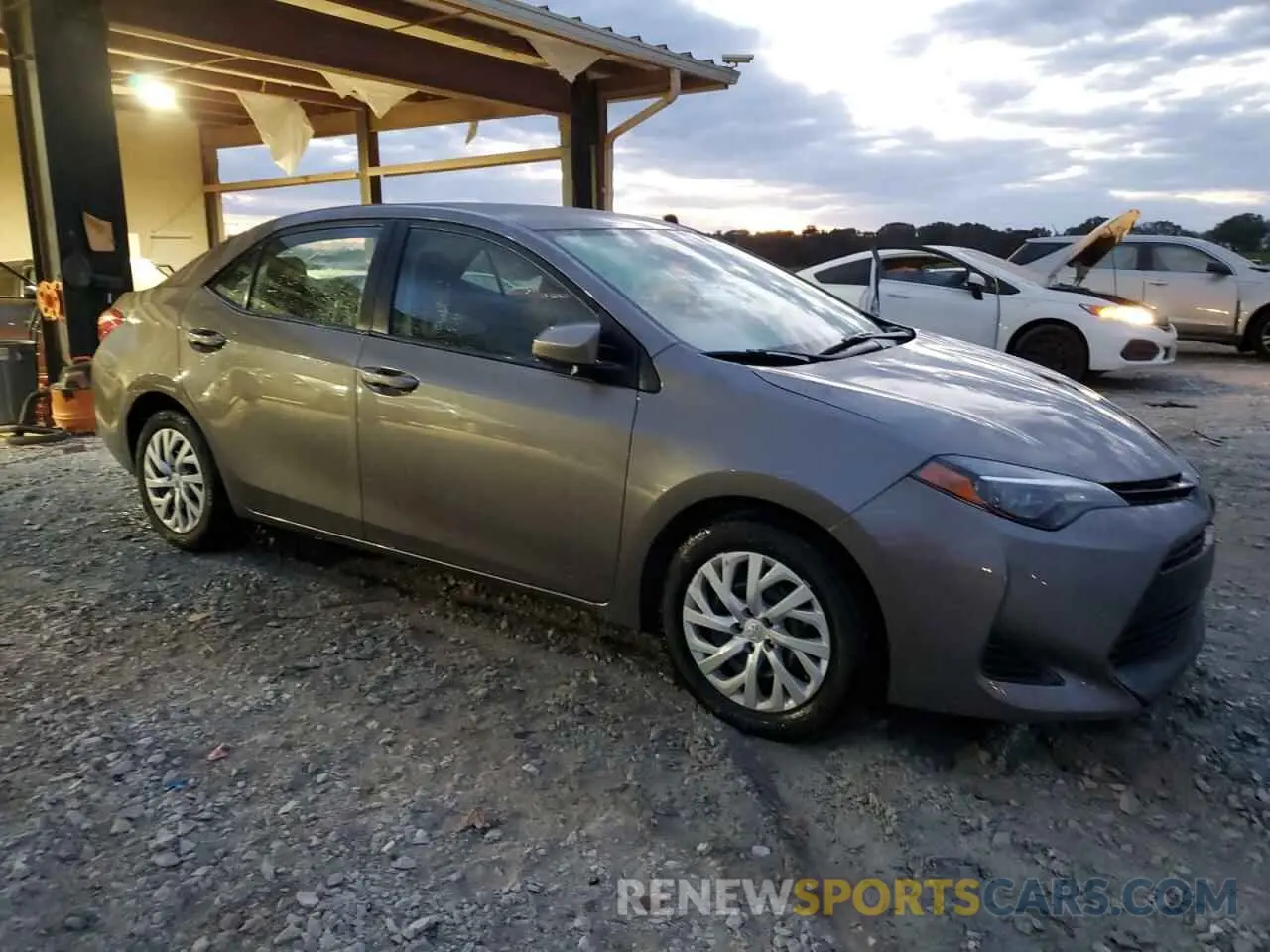 4 fotografías del automóvil dañado 2T1BURHE8KC237944 TOYOTA COROLLA 2019