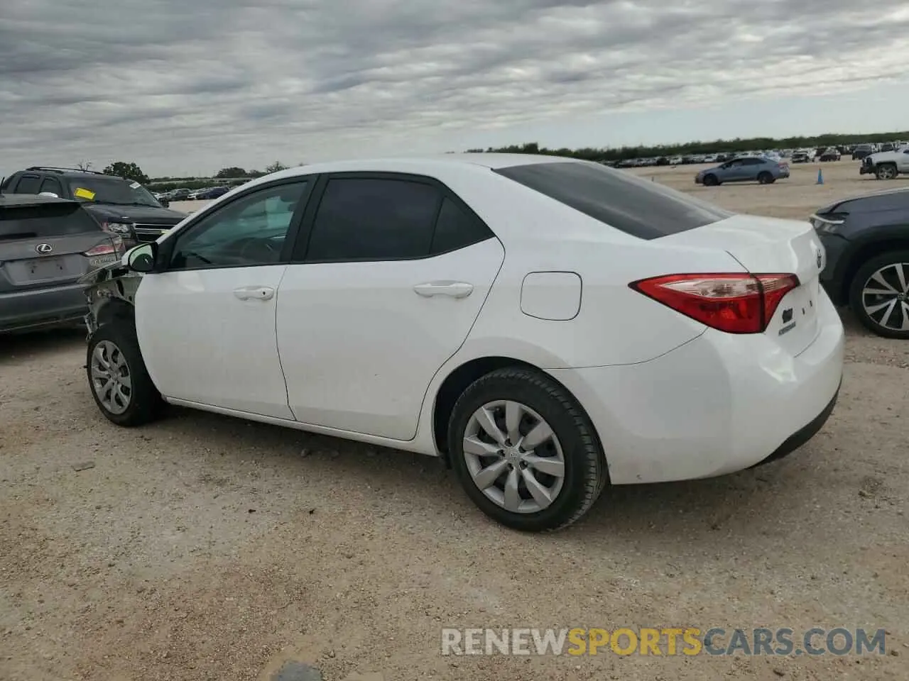 2 fotografías del automóvil dañado 2T1BURHE9KC125105 TOYOTA COROLLA 2019