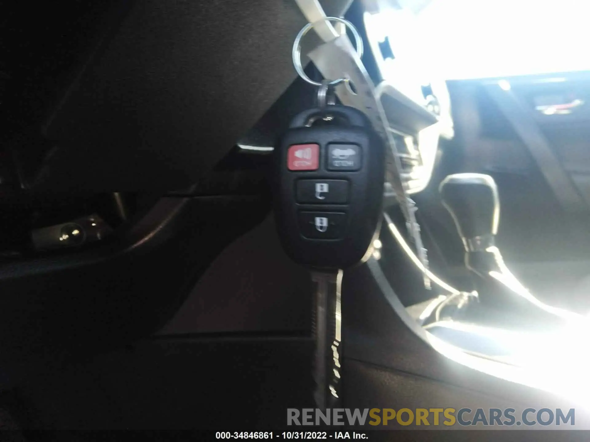 11 fotografías del automóvil dañado 2T1BURHE9KC147895 TOYOTA COROLLA 2019