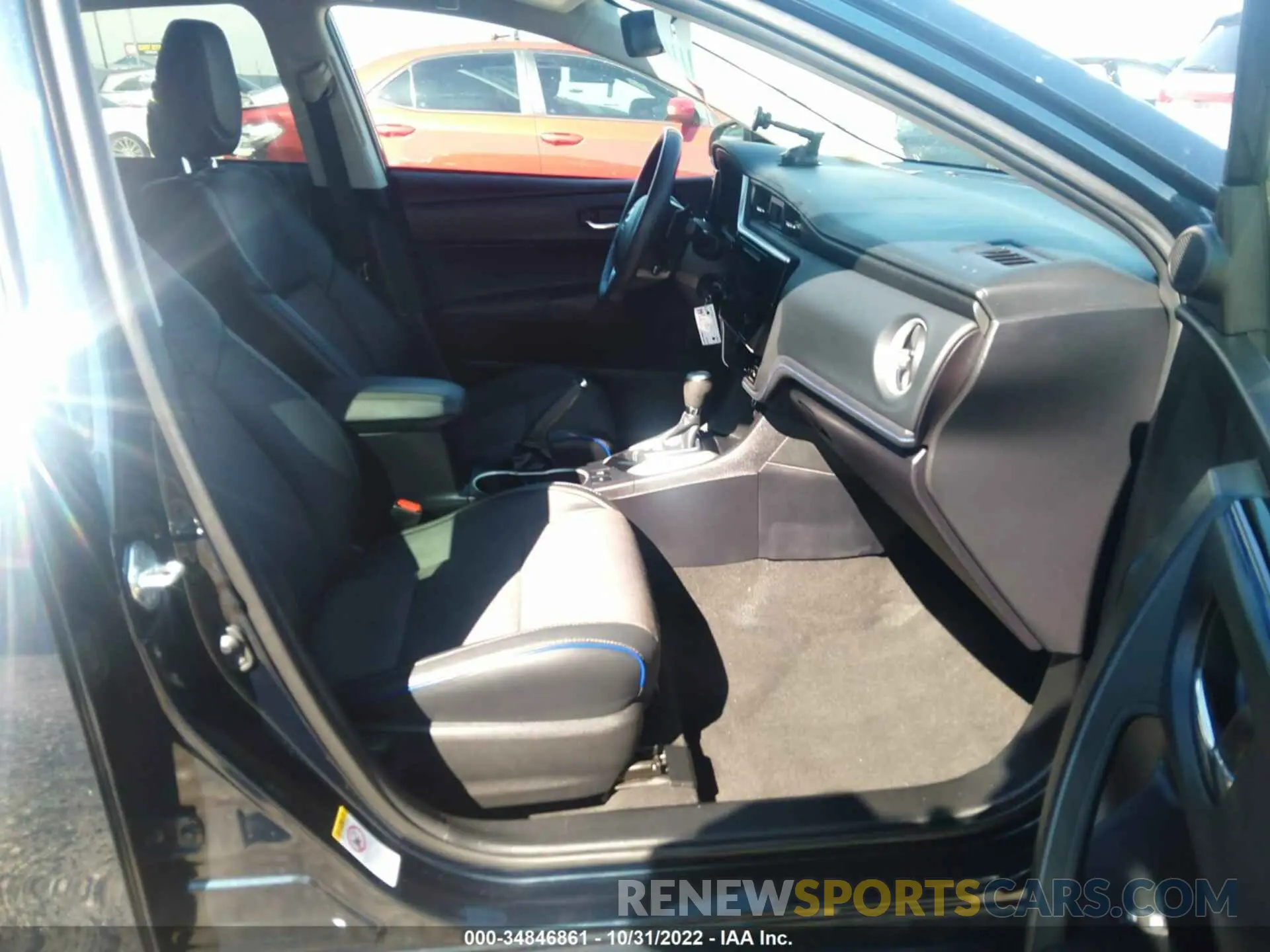 5 fotografías del automóvil dañado 2T1BURHE9KC147895 TOYOTA COROLLA 2019