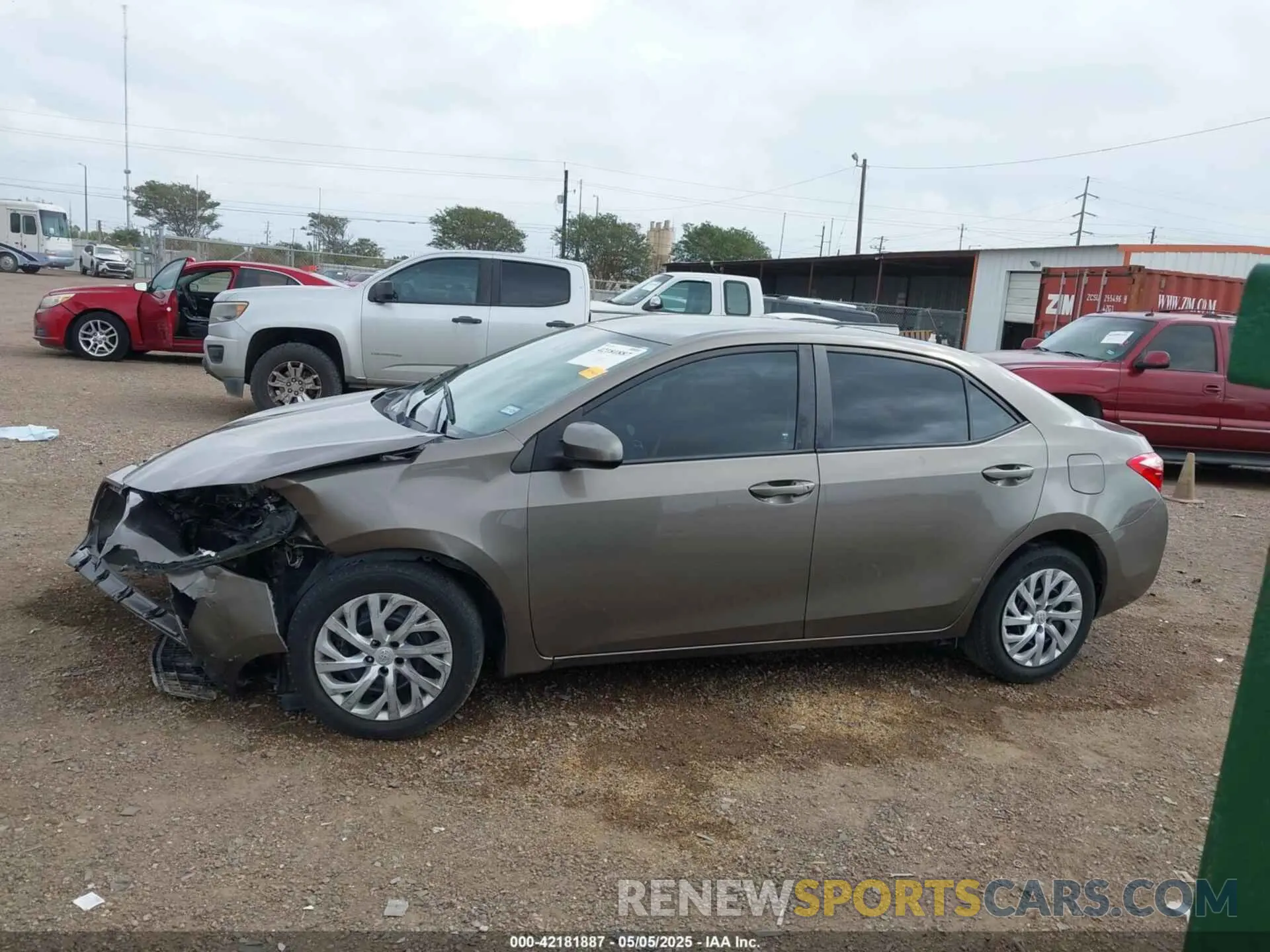 14 fotografías del automóvil dañado 2T1BURHE9KC160145 TOYOTA COROLLA 2019