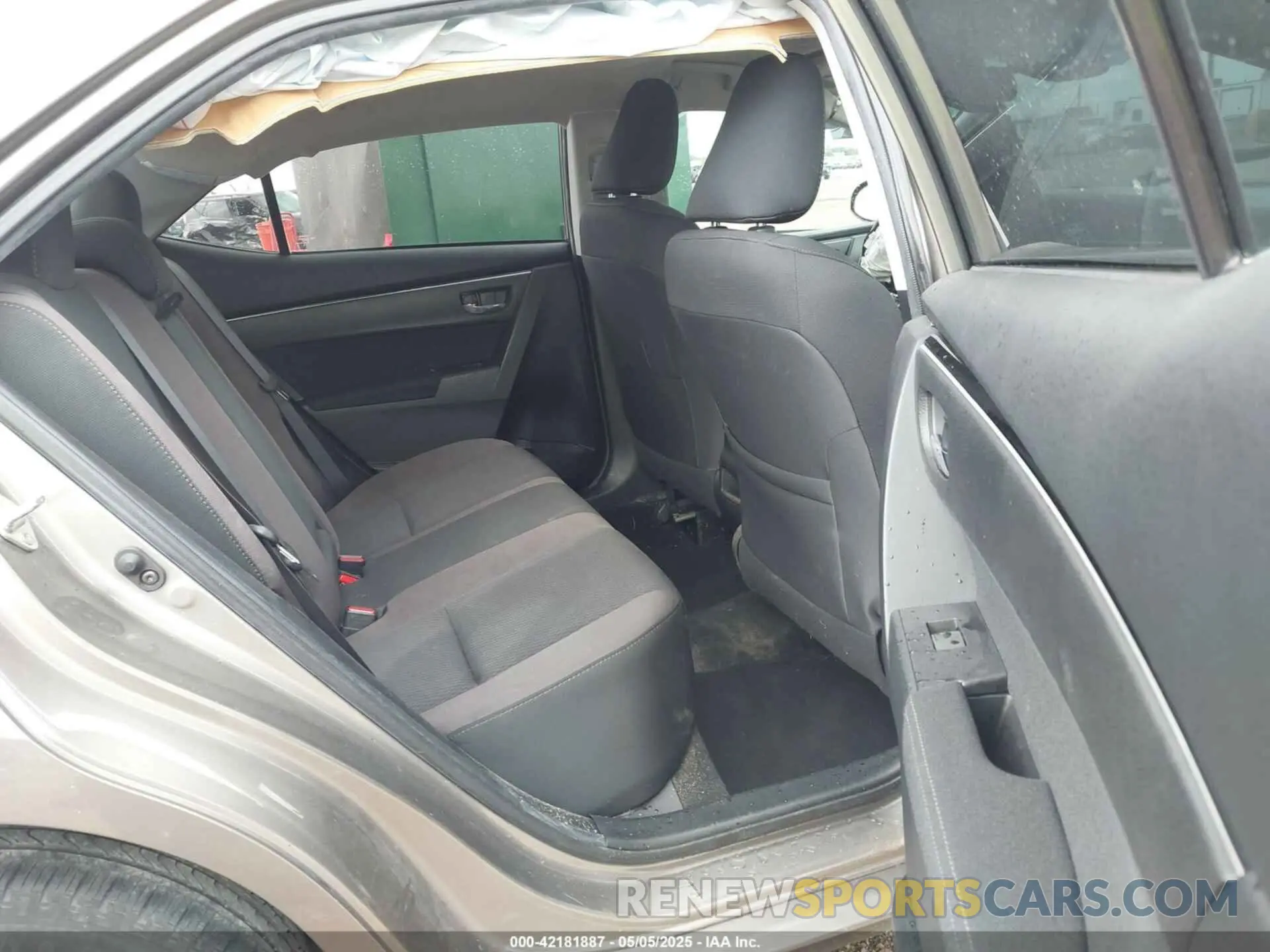 8 fotografías del automóvil dañado 2T1BURHE9KC160145 TOYOTA COROLLA 2019