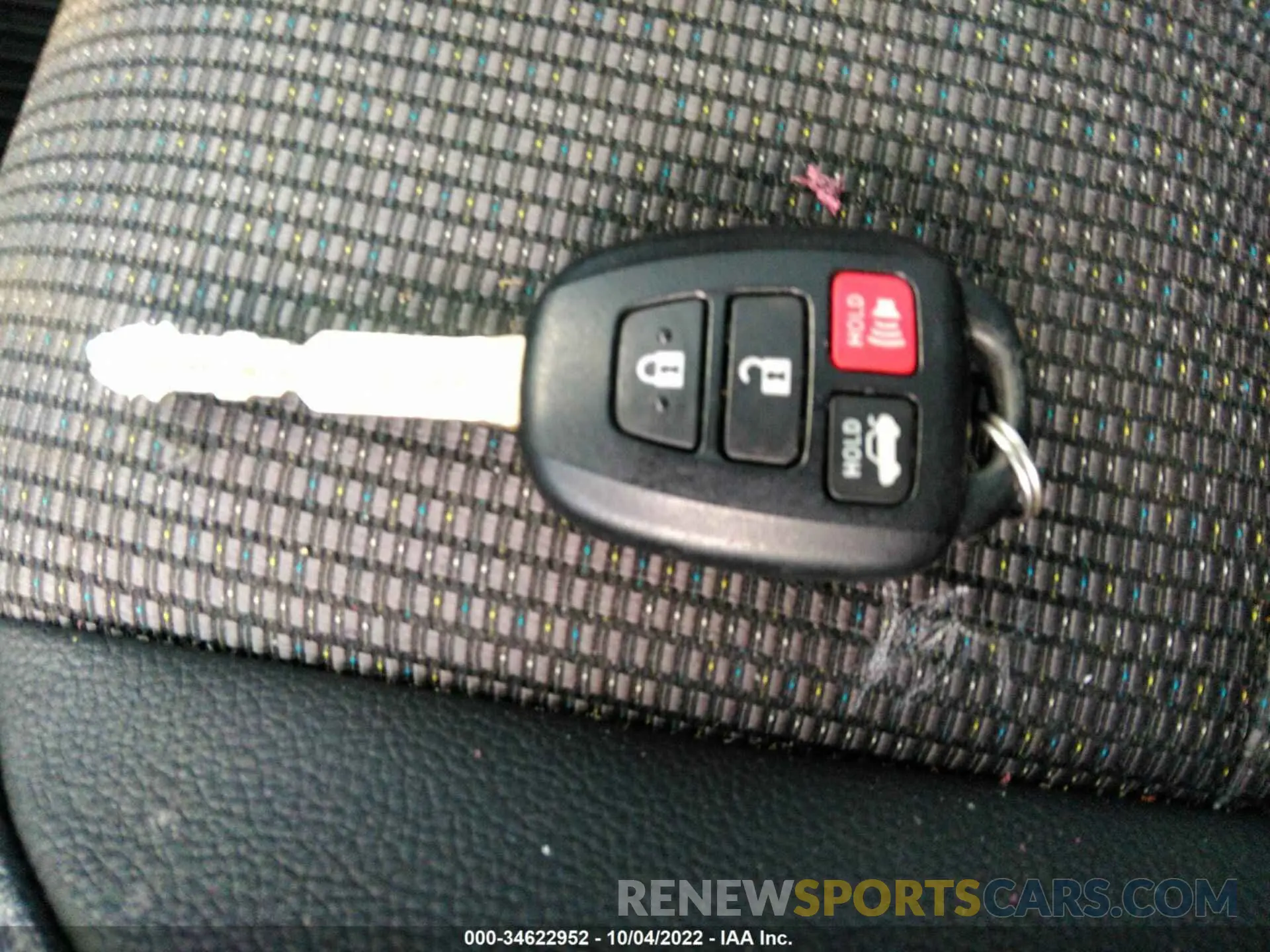 11 fotografías del automóvil dañado 2T1BURHE9KC160470 TOYOTA COROLLA 2019