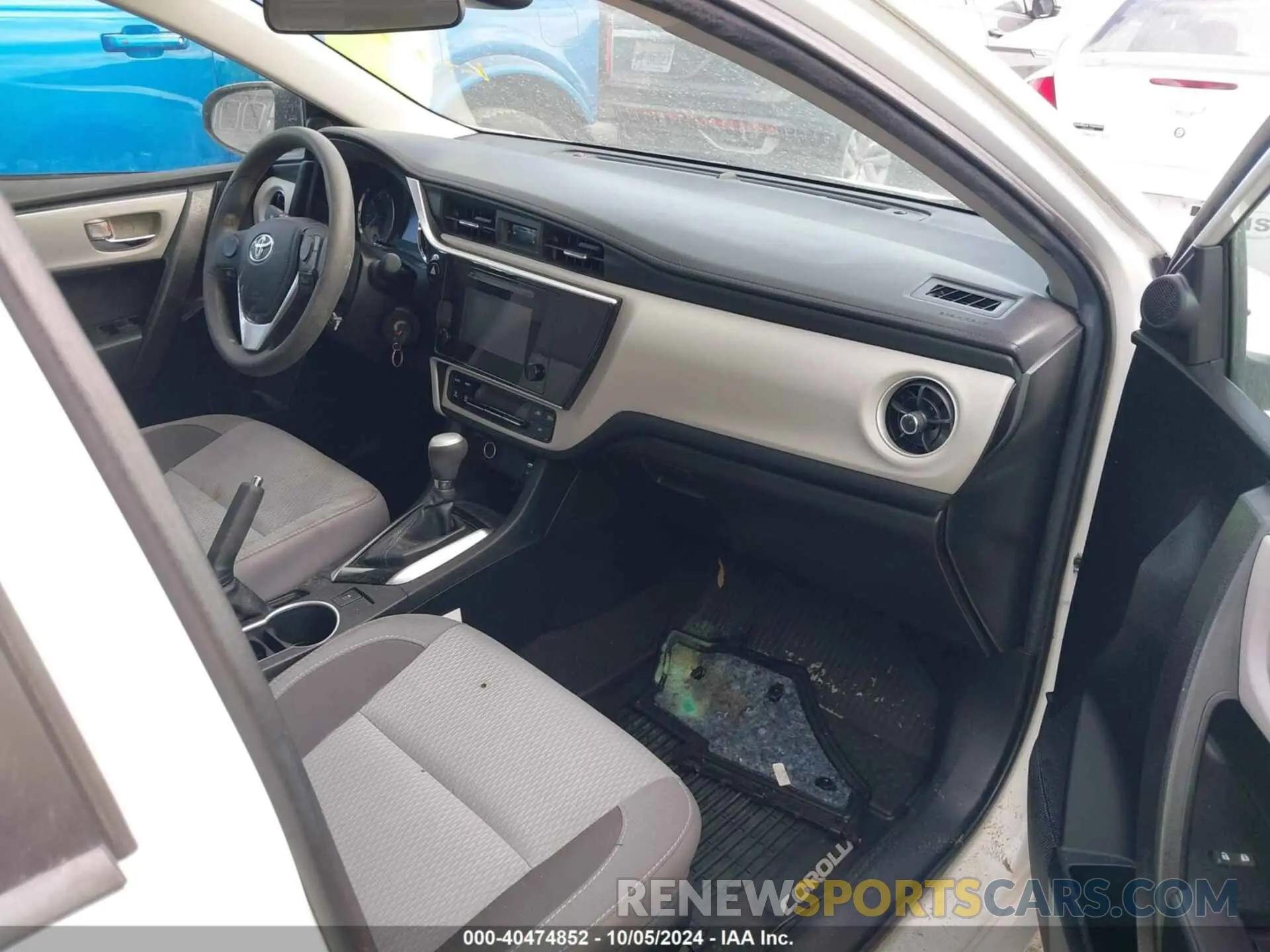 5 fotografías del automóvil dañado 2T1BURHE9KC176927 TOYOTA COROLLA 2019