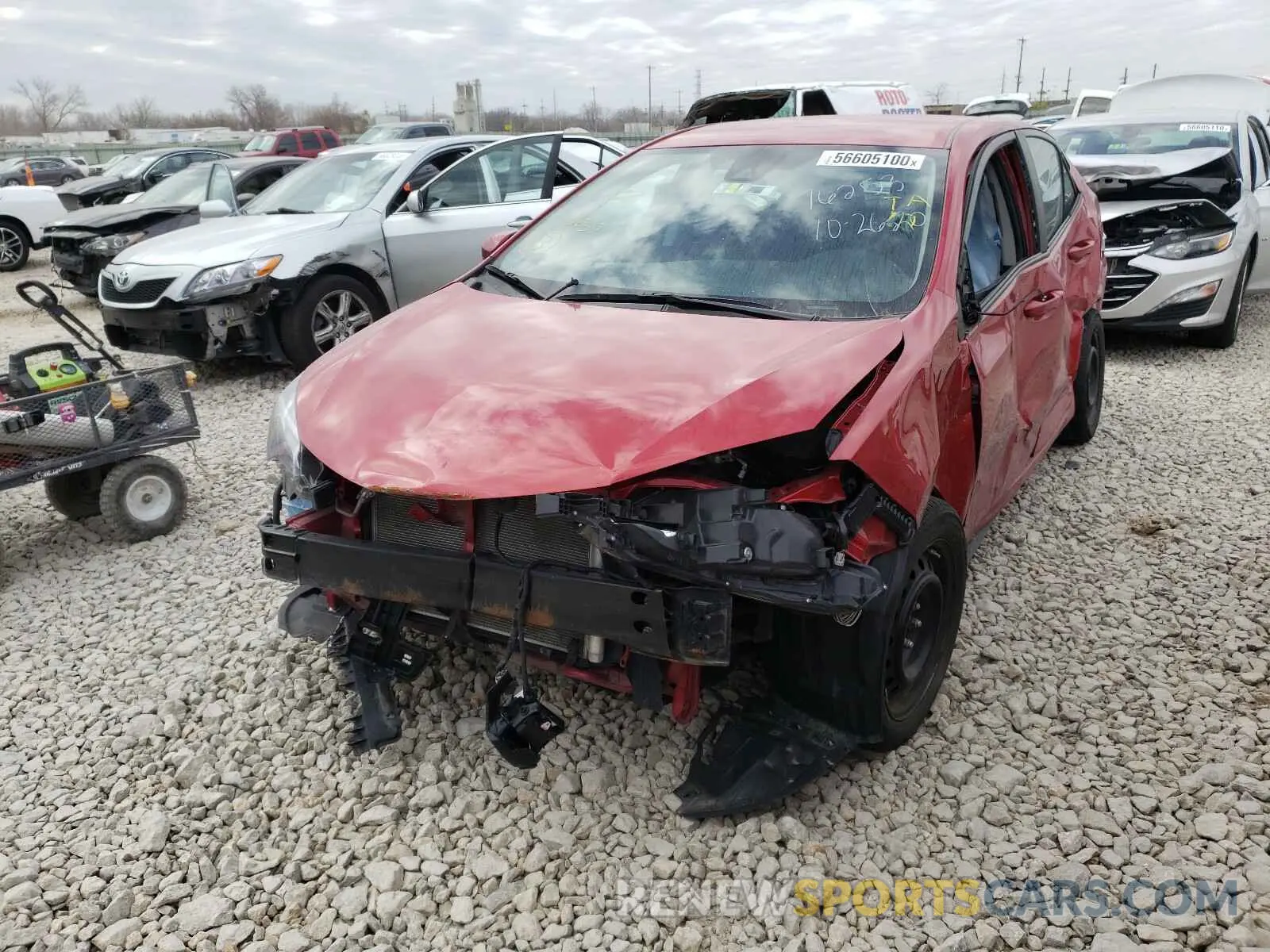 2 fotografías del automóvil dañado 2T1BURHE9KC181657 TOYOTA COROLLA 2019