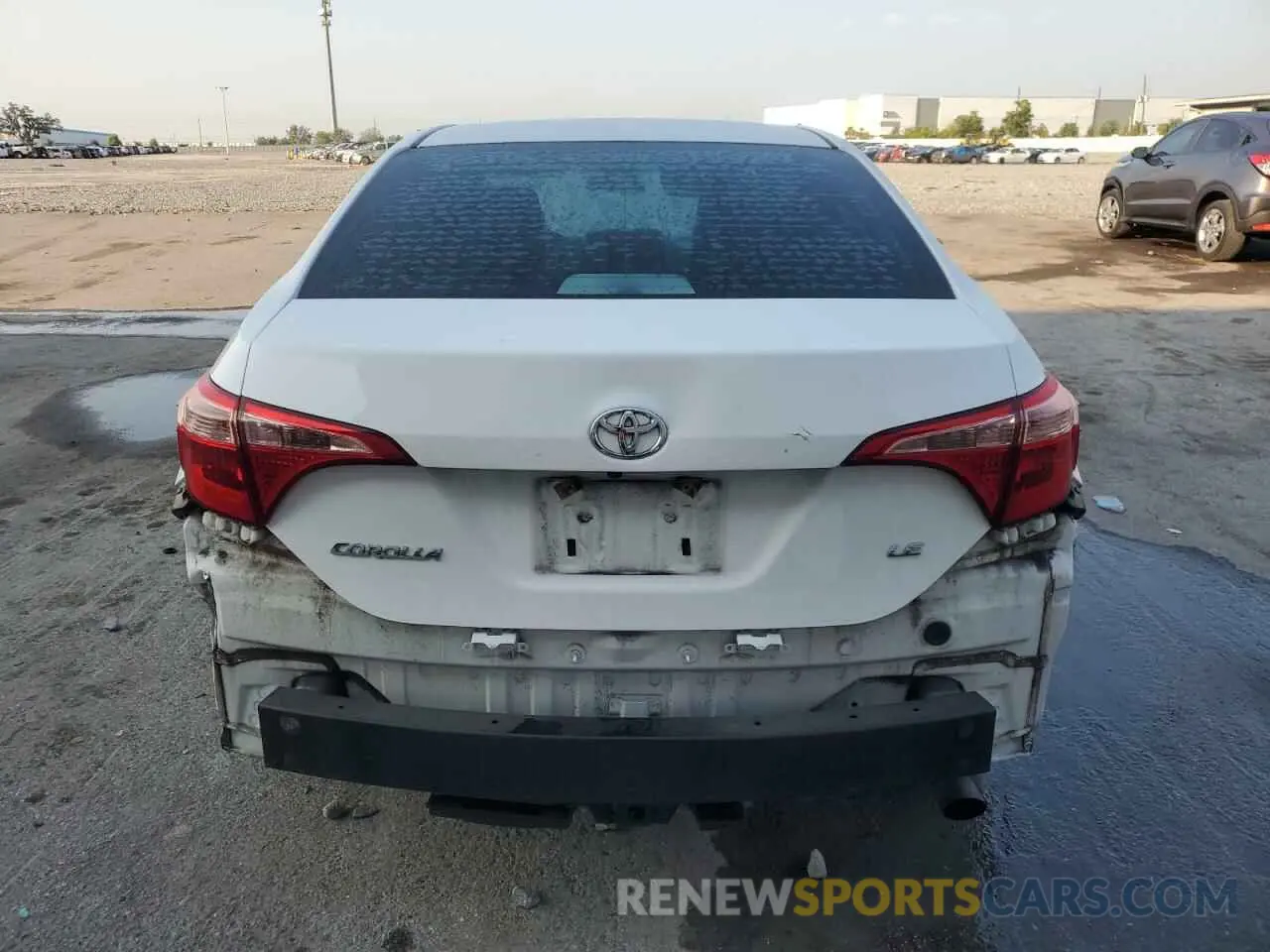 6 fotografías del automóvil dañado 2T1BURHE9KC182873 TOYOTA COROLLA 2019