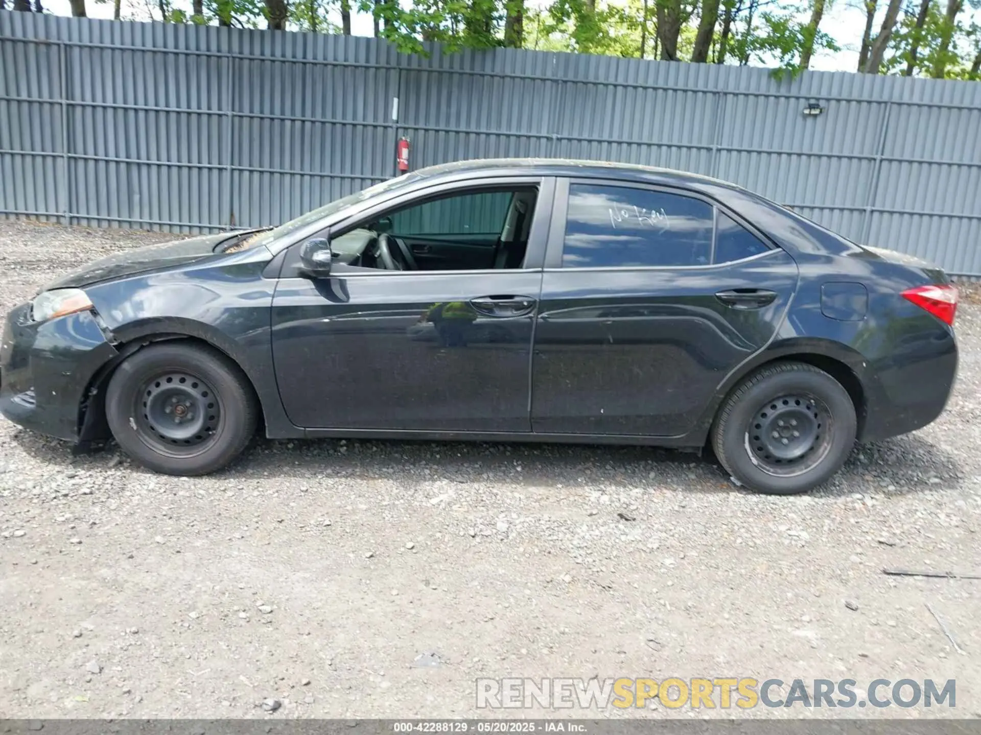 13 fotografías del automóvil dañado 2T1BURHE9KC183991 TOYOTA COROLLA 2019