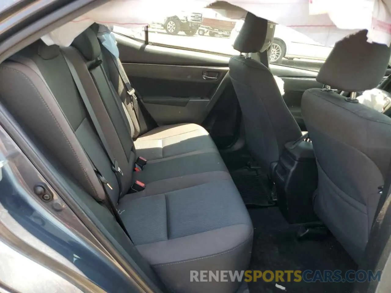 10 fotografías del automóvil dañado 2T1BURHE9KC184560 TOYOTA COROLLA 2019