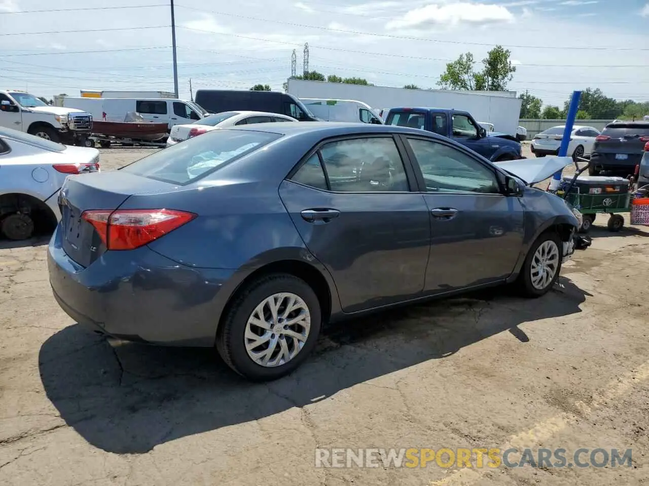 3 fotografías del automóvil dañado 2T1BURHE9KC184560 TOYOTA COROLLA 2019