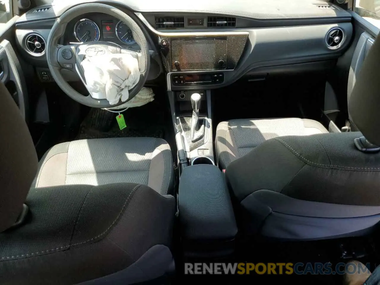8 fotografías del automóvil dañado 2T1BURHE9KC184560 TOYOTA COROLLA 2019