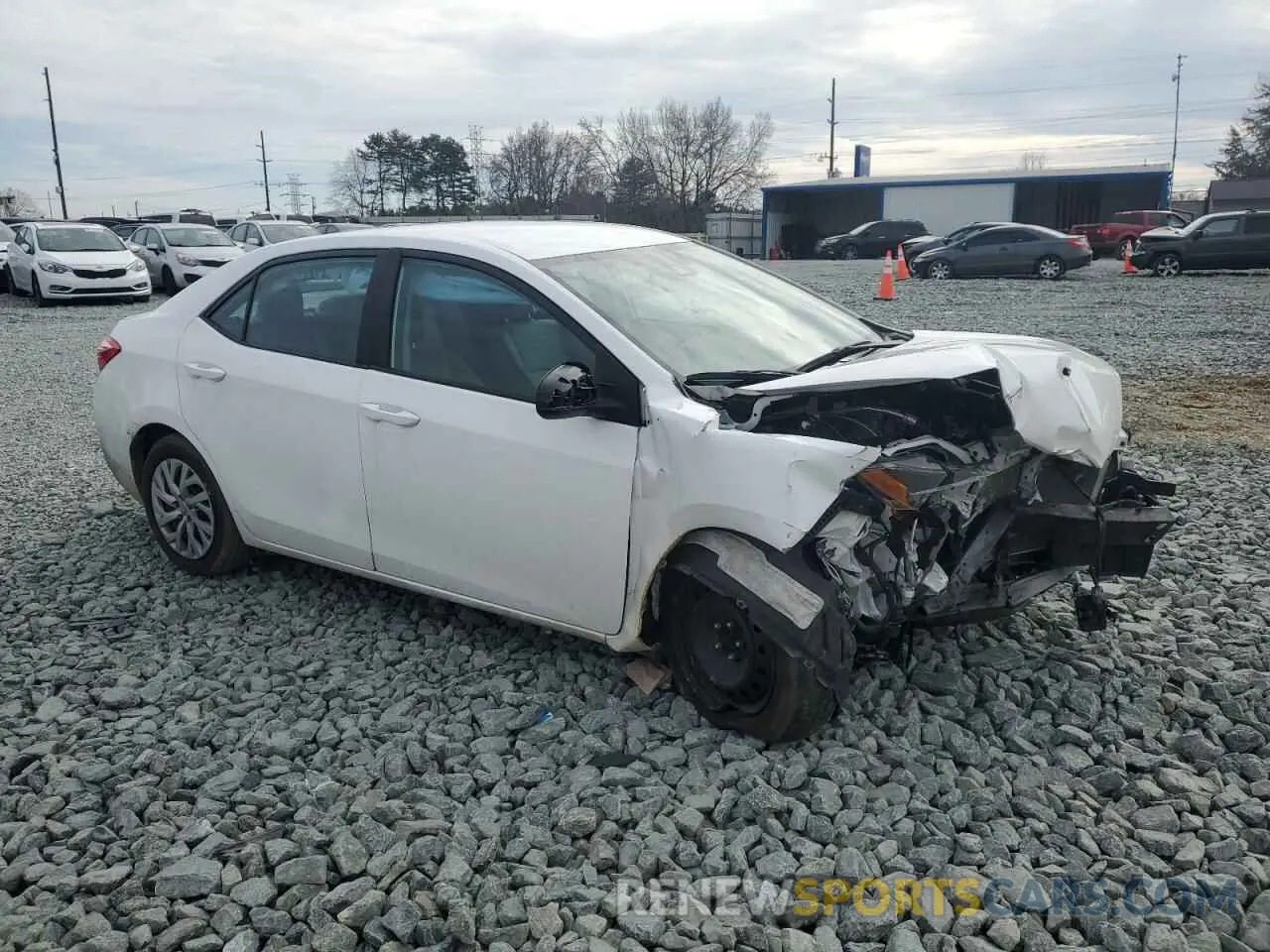 4 fotografías del automóvil dañado 2T1BURHE9KC202443 TOYOTA COROLLA 2019