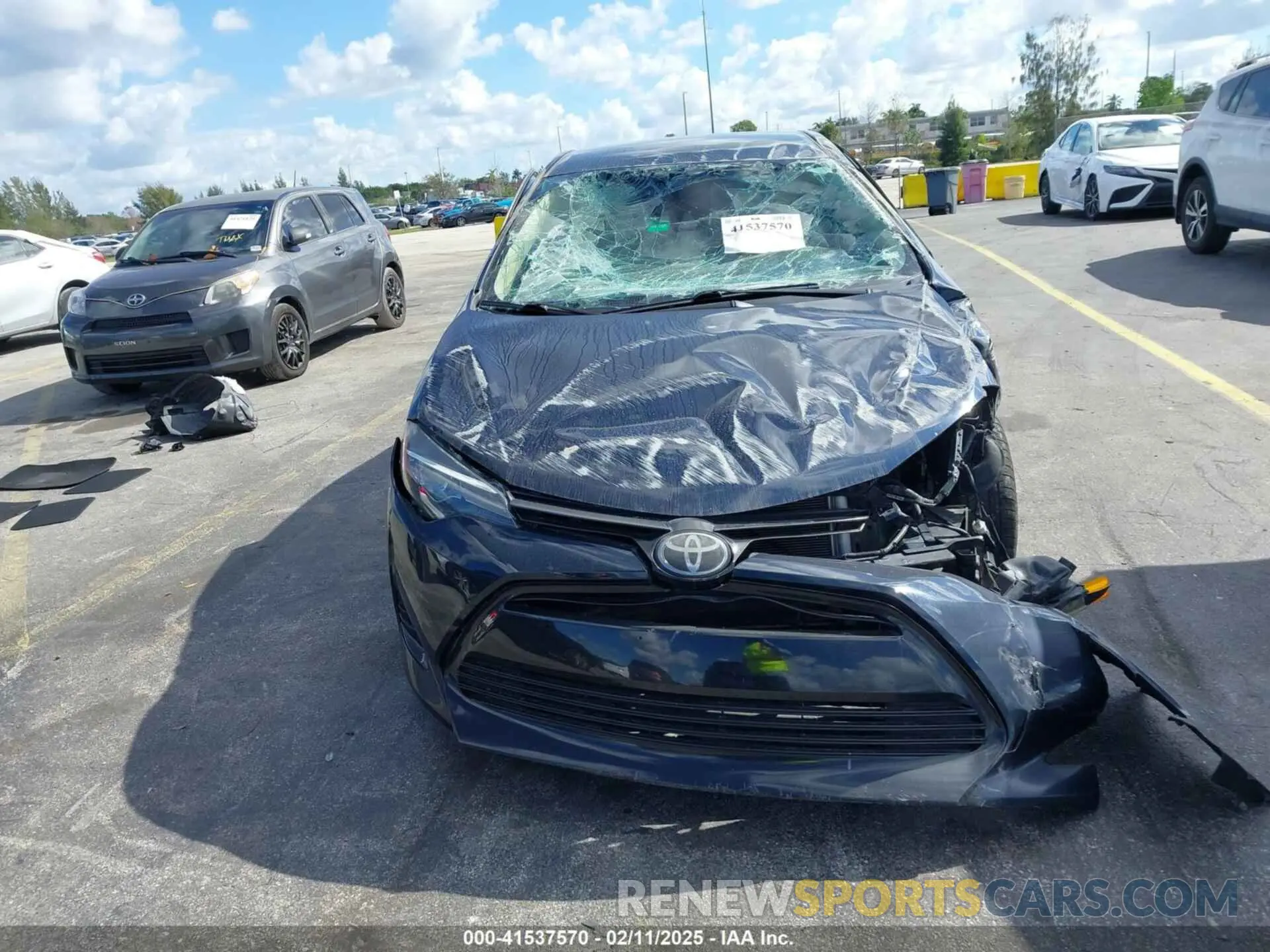 12 fotografías del automóvil dañado 2T1BURHE9KC212115 TOYOTA COROLLA 2019